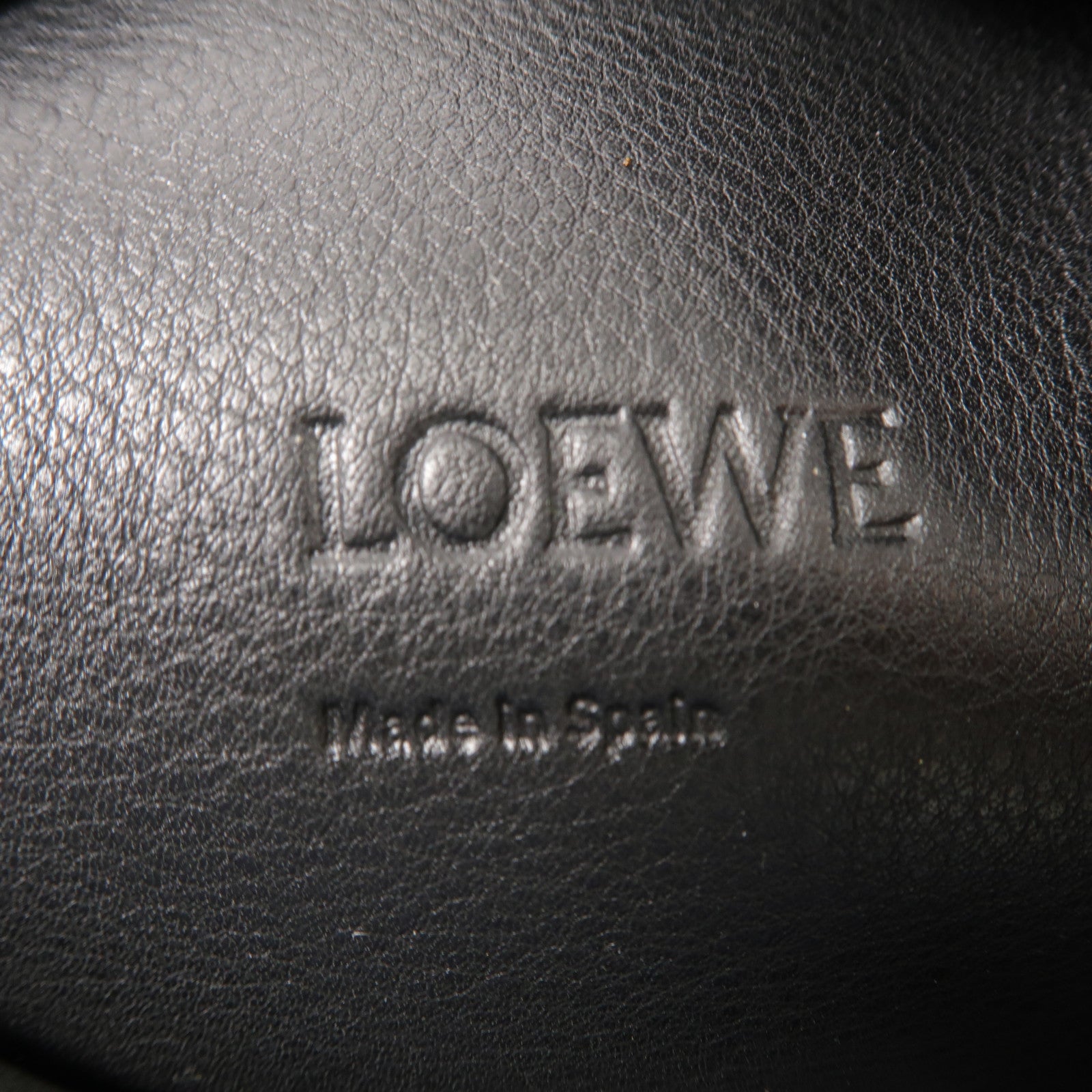 LOEWE 牛皮皮革Anton Sling肩背袋