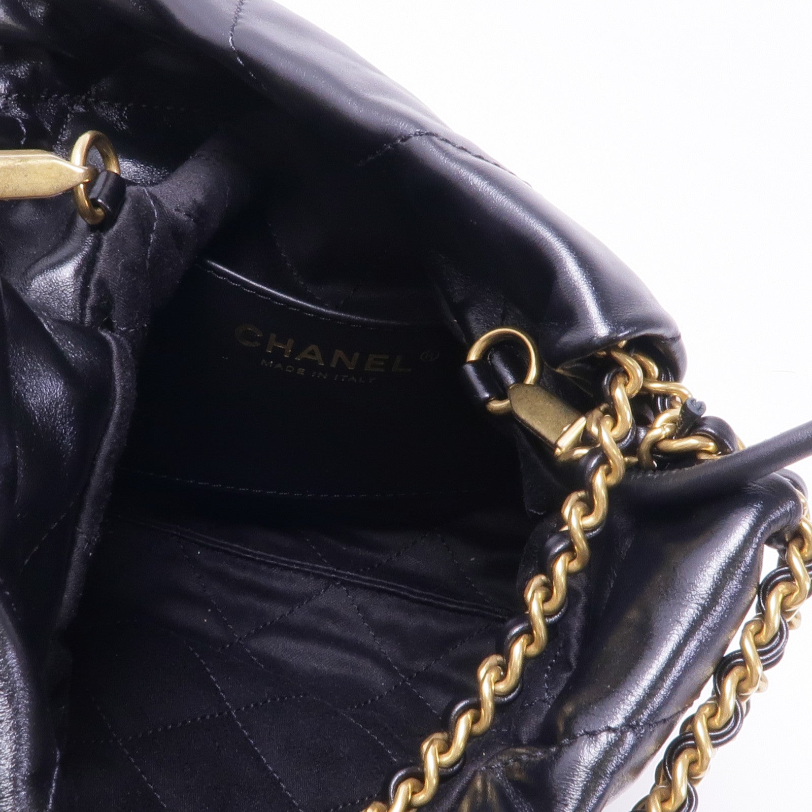 CHANEL 牛皮皮革Chanel 22 Mini金扣鏈帶手挽肩背兩用袋