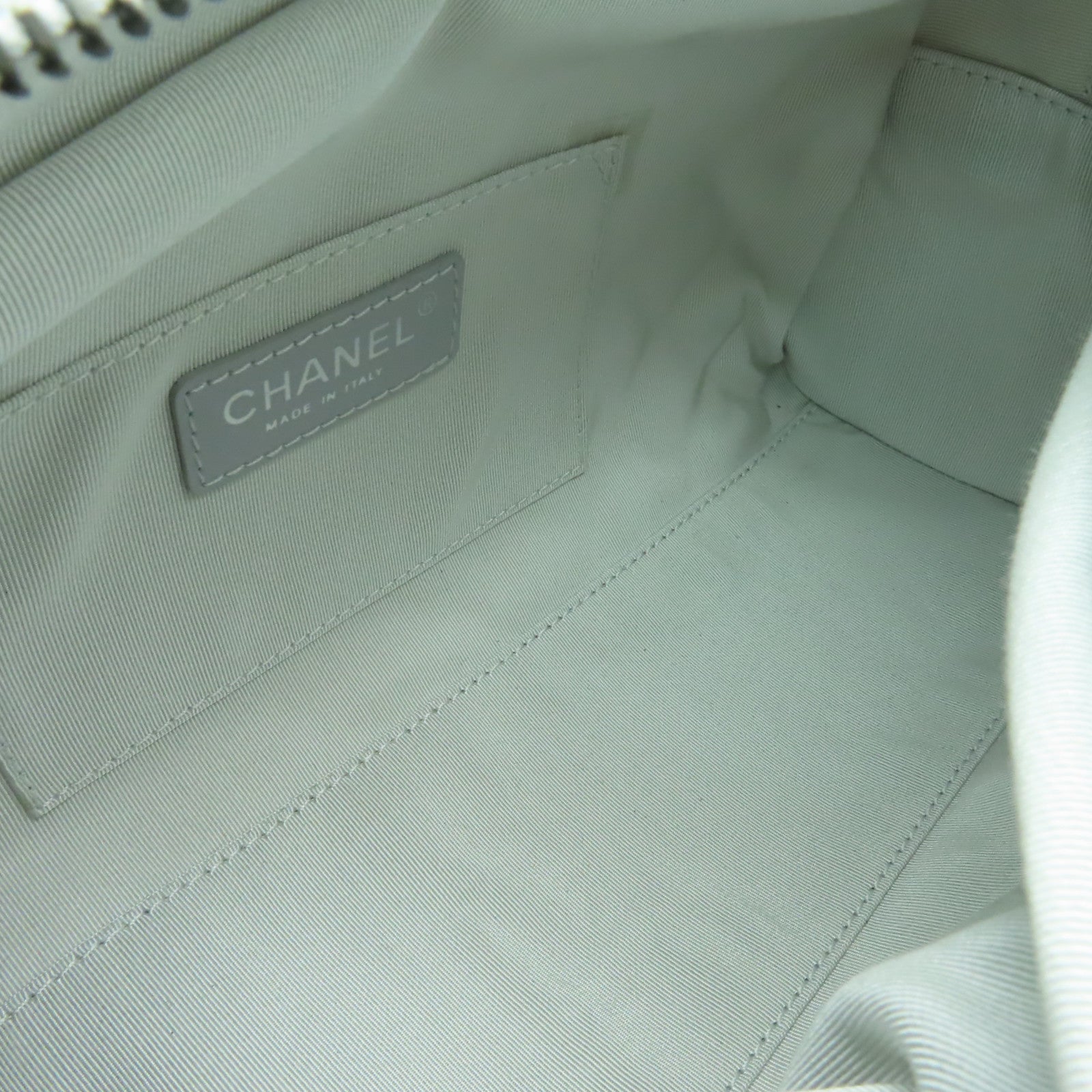 CHANEL 【清倉大減價】菱格牛皮皮革Chain Shoulder銀扣鏈帶肩背袋銀色