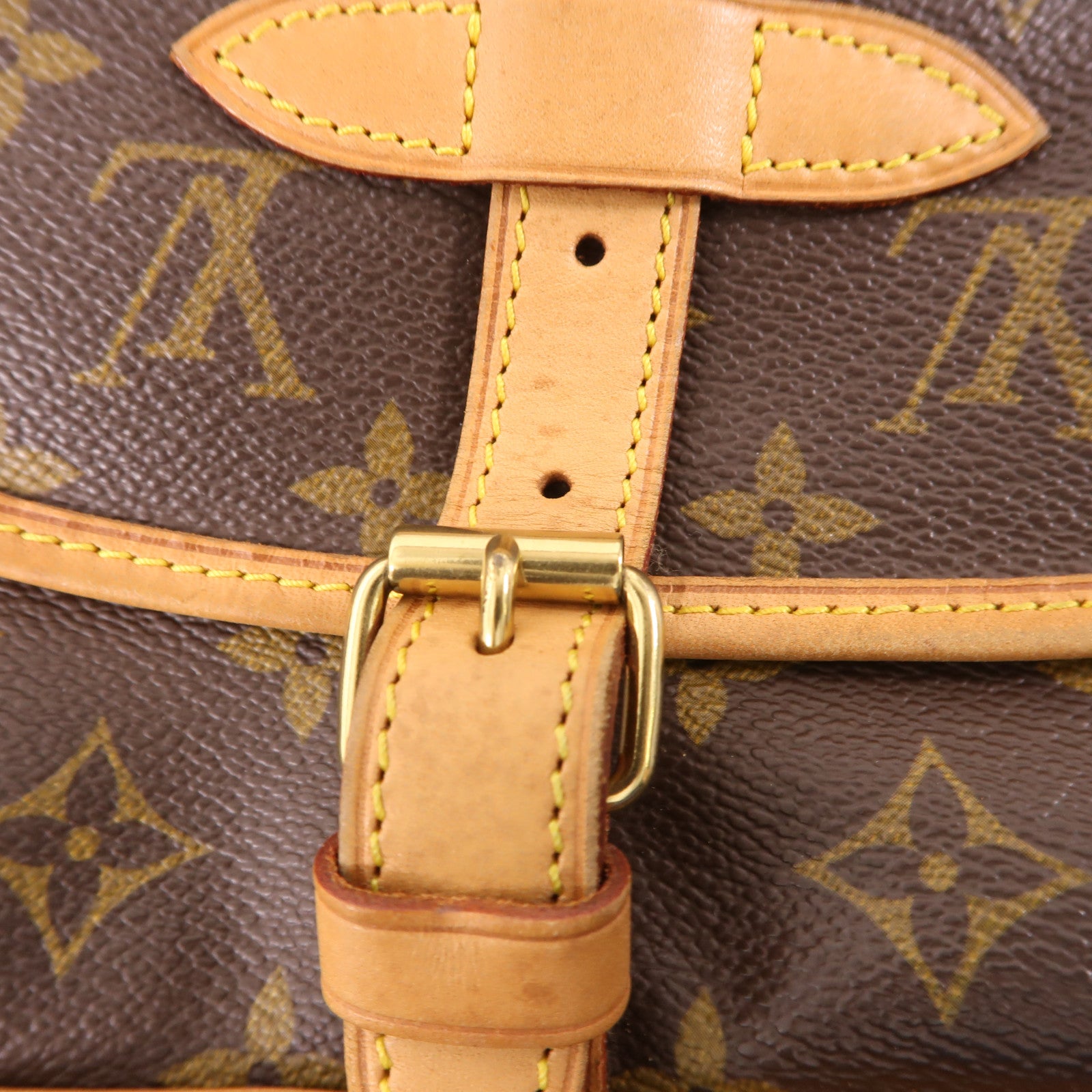 LOUIS VUITTON Monogram Saumur 30金扣肩背袋
