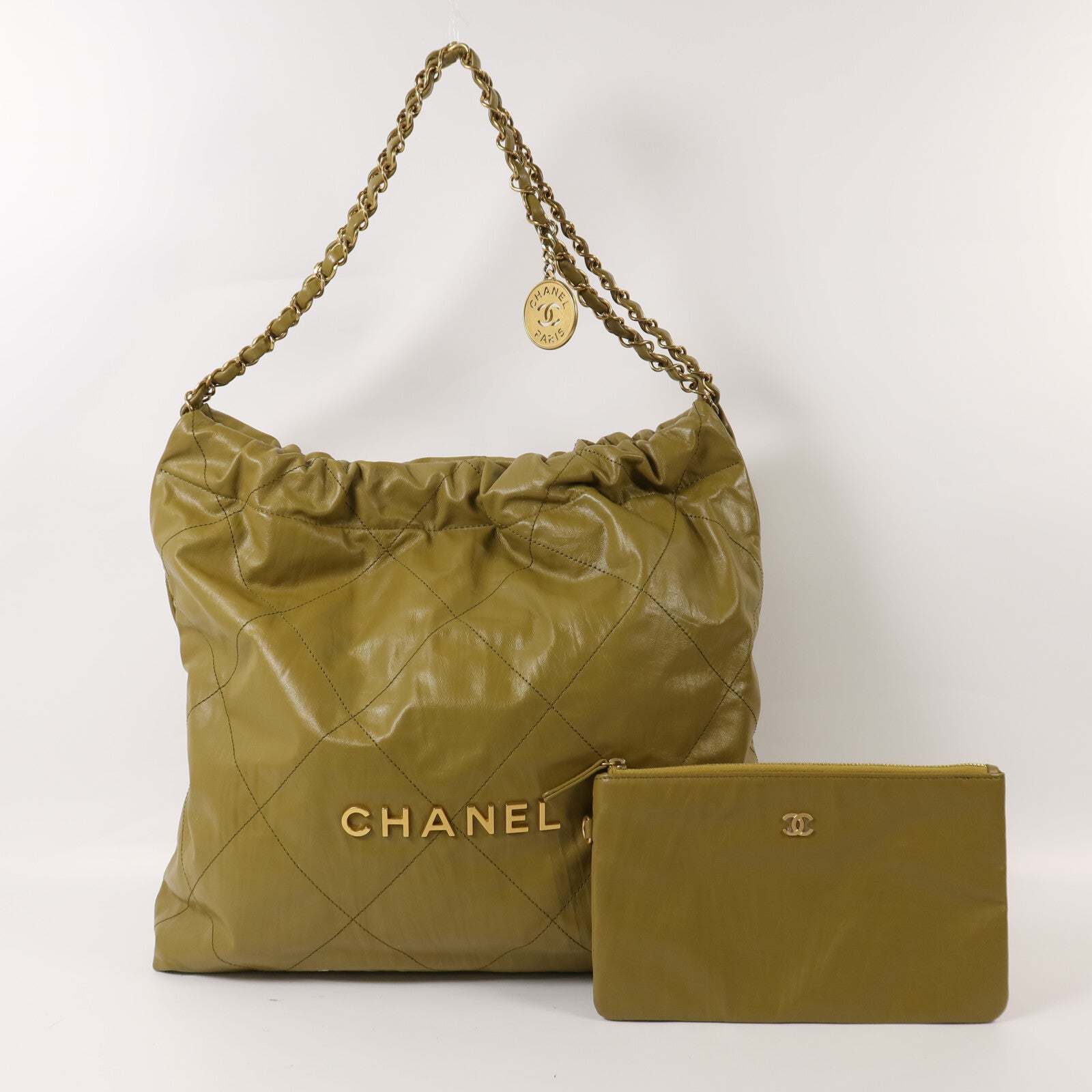 CHANEL 牛皮皮革Chanel 22 Small鏈帶肩背袋