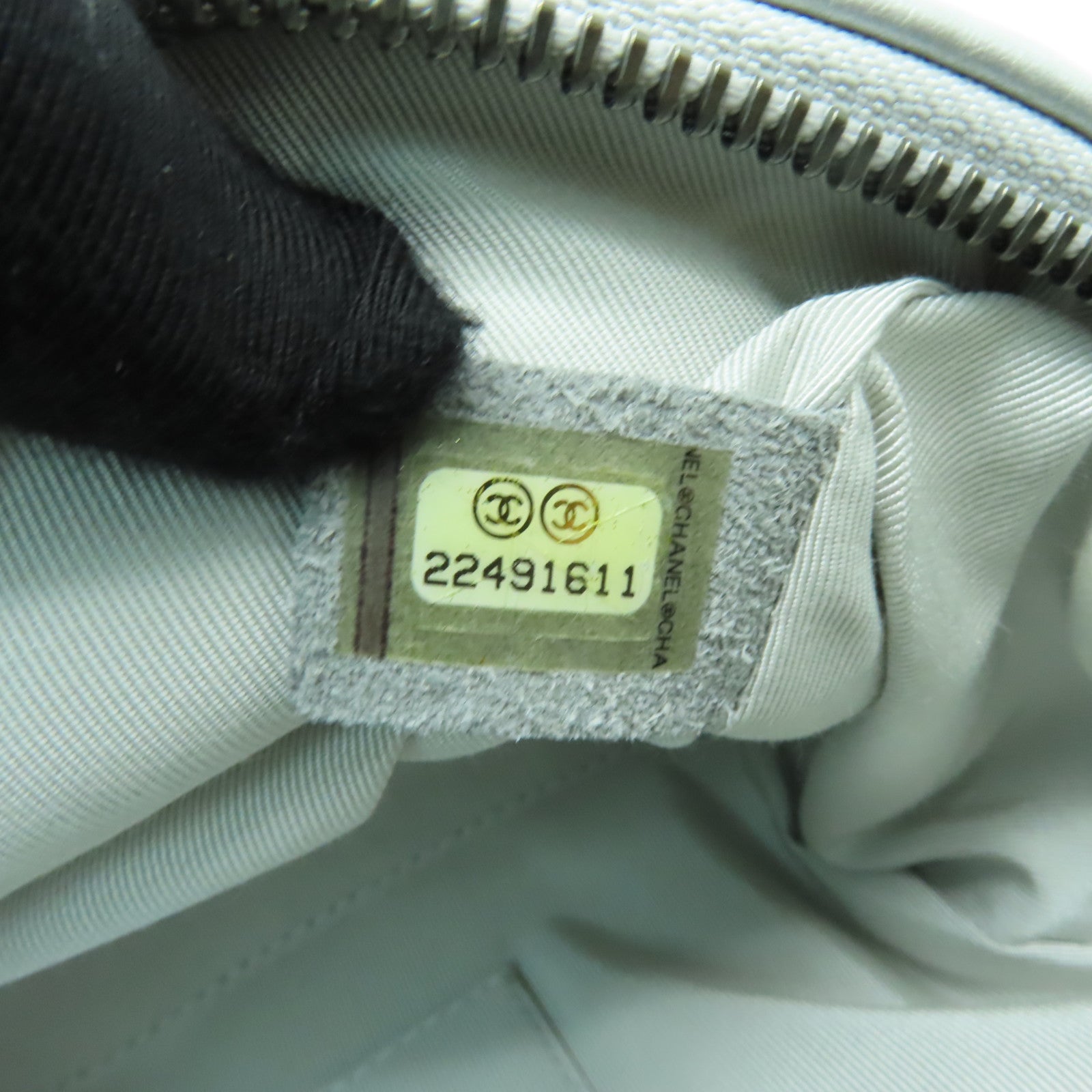 CHANEL 【清倉大減價】菱格牛皮皮革Chain Shoulder銀扣鏈帶肩背袋銀色