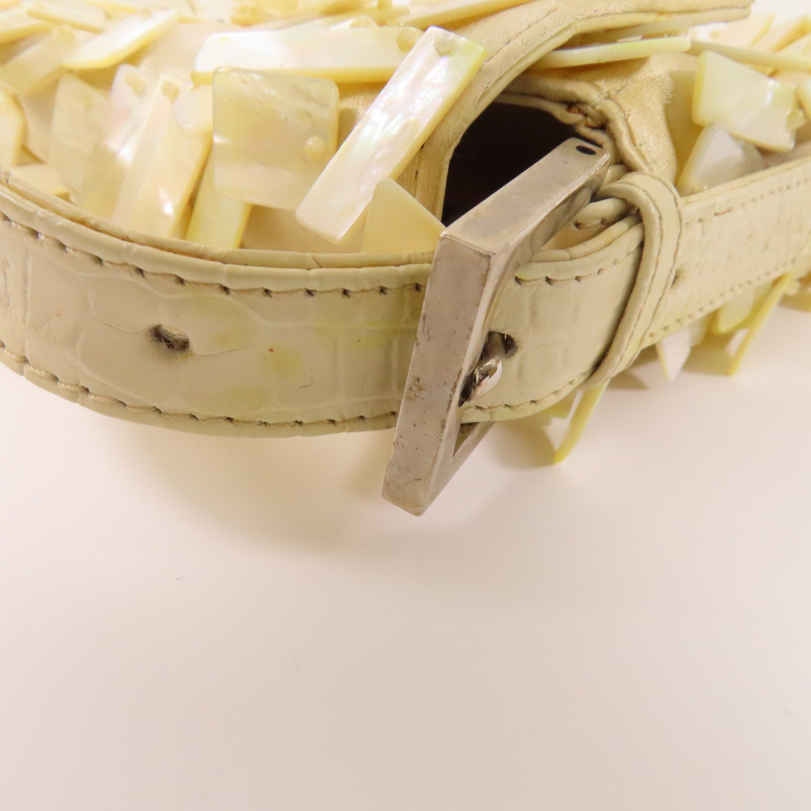 FENDI 絲綢Baguette Pearl銀扣肩背袋