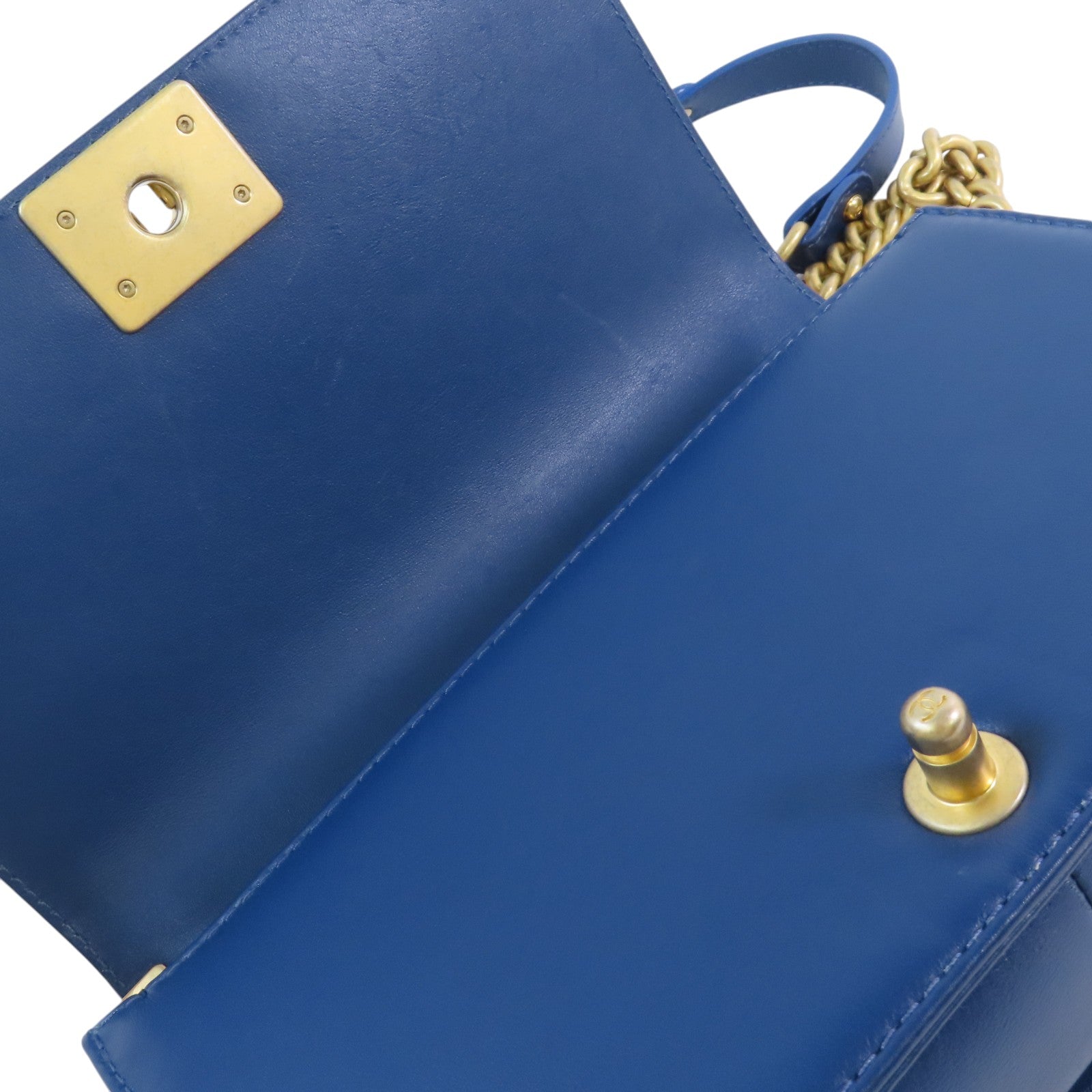 CHANEL 羊皮皮革Boy 25 With Handel金扣鏈帶肩背袋