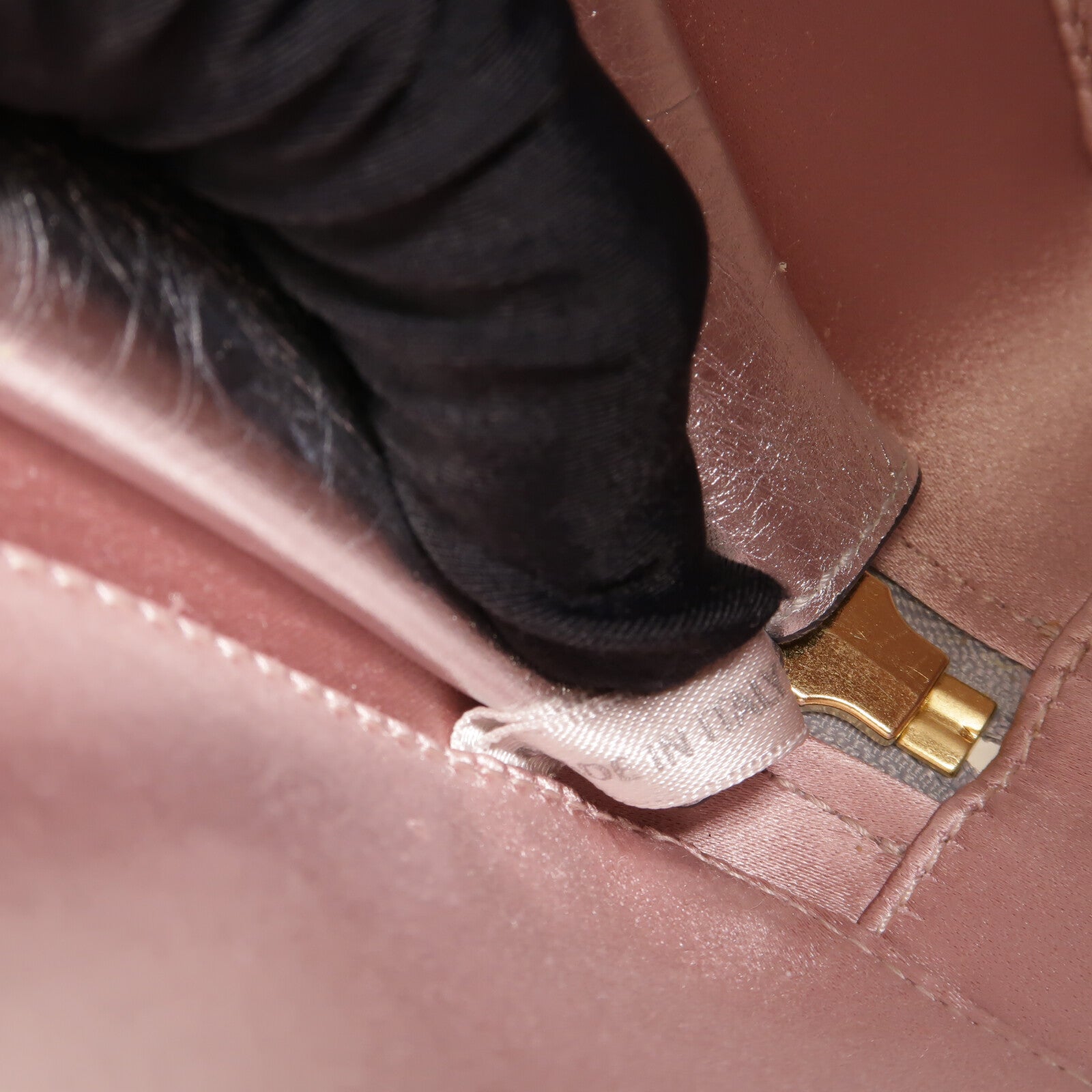 JIMMY CHOO 牛皮皮革Shoulder Bag肩背袋