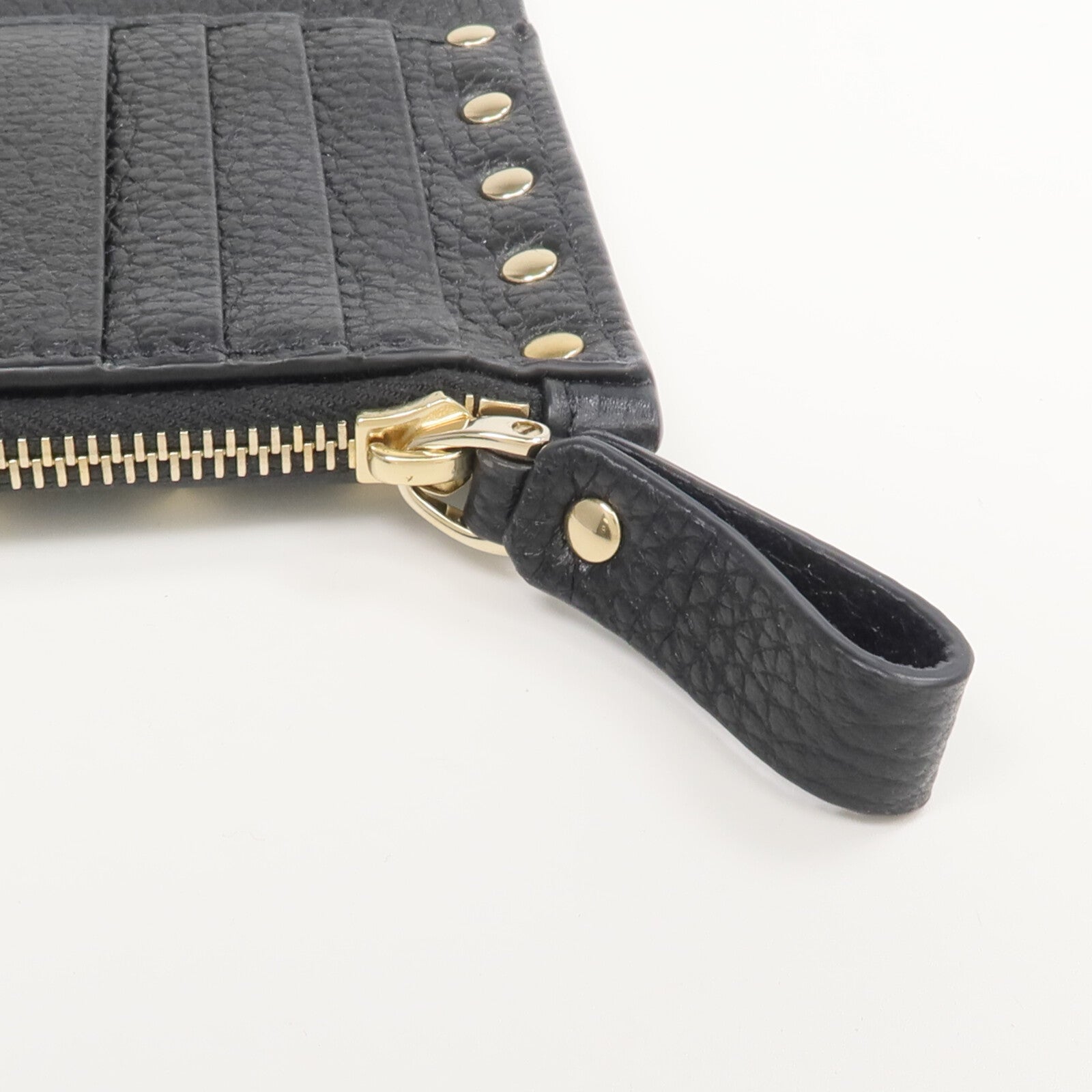 Valentino 牛皮皮革Rockstud Zipped Card Holder卡片套
