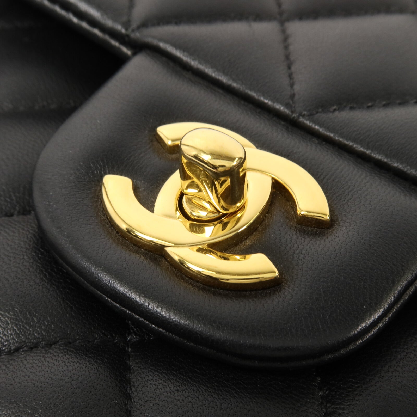 CHANEL 羊皮皮革Classic 25鏈帶肩背袋
