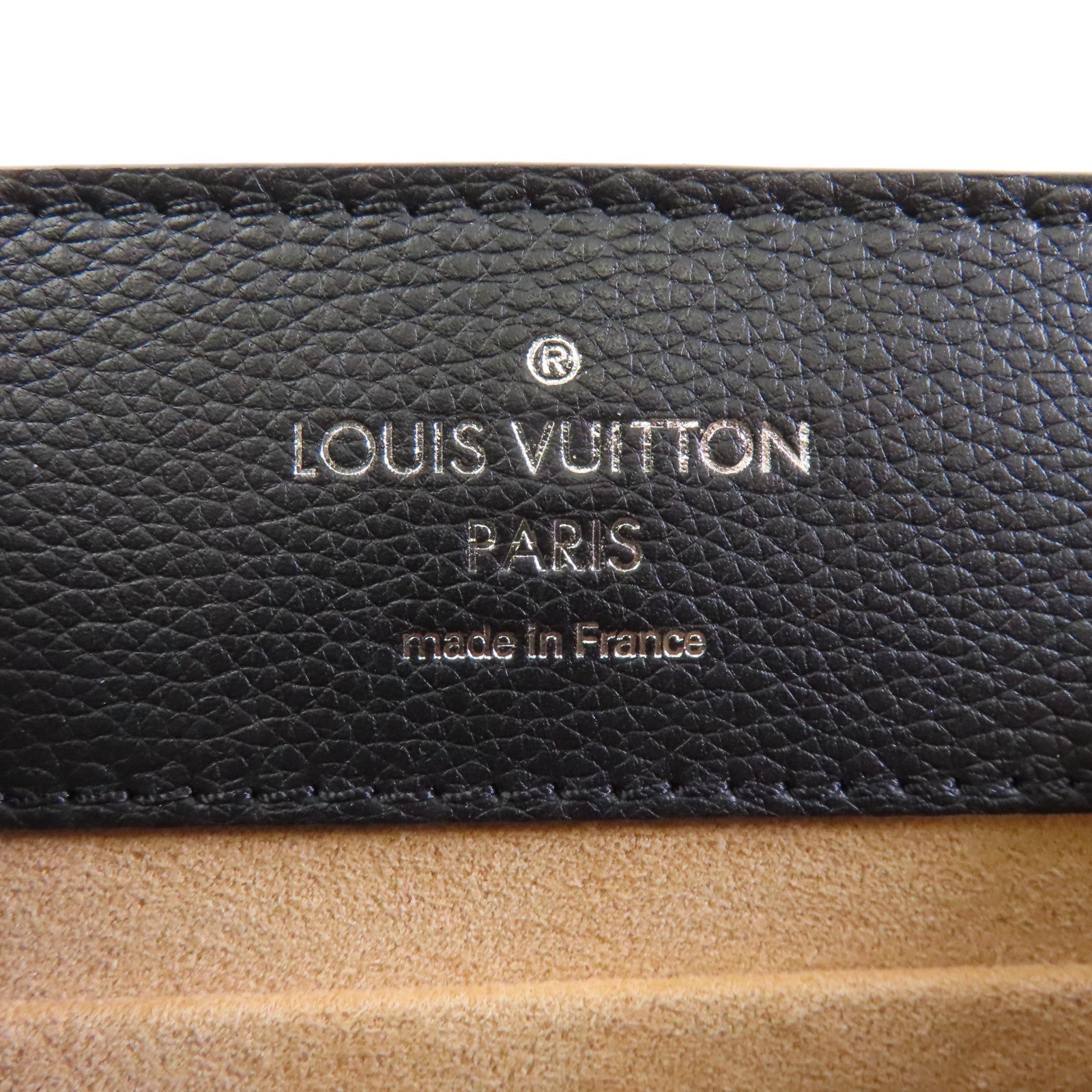 LOUIS VUITTON 牛皮皮革Lock Me Ever BB銀扣手挽肩背兩用袋黑色