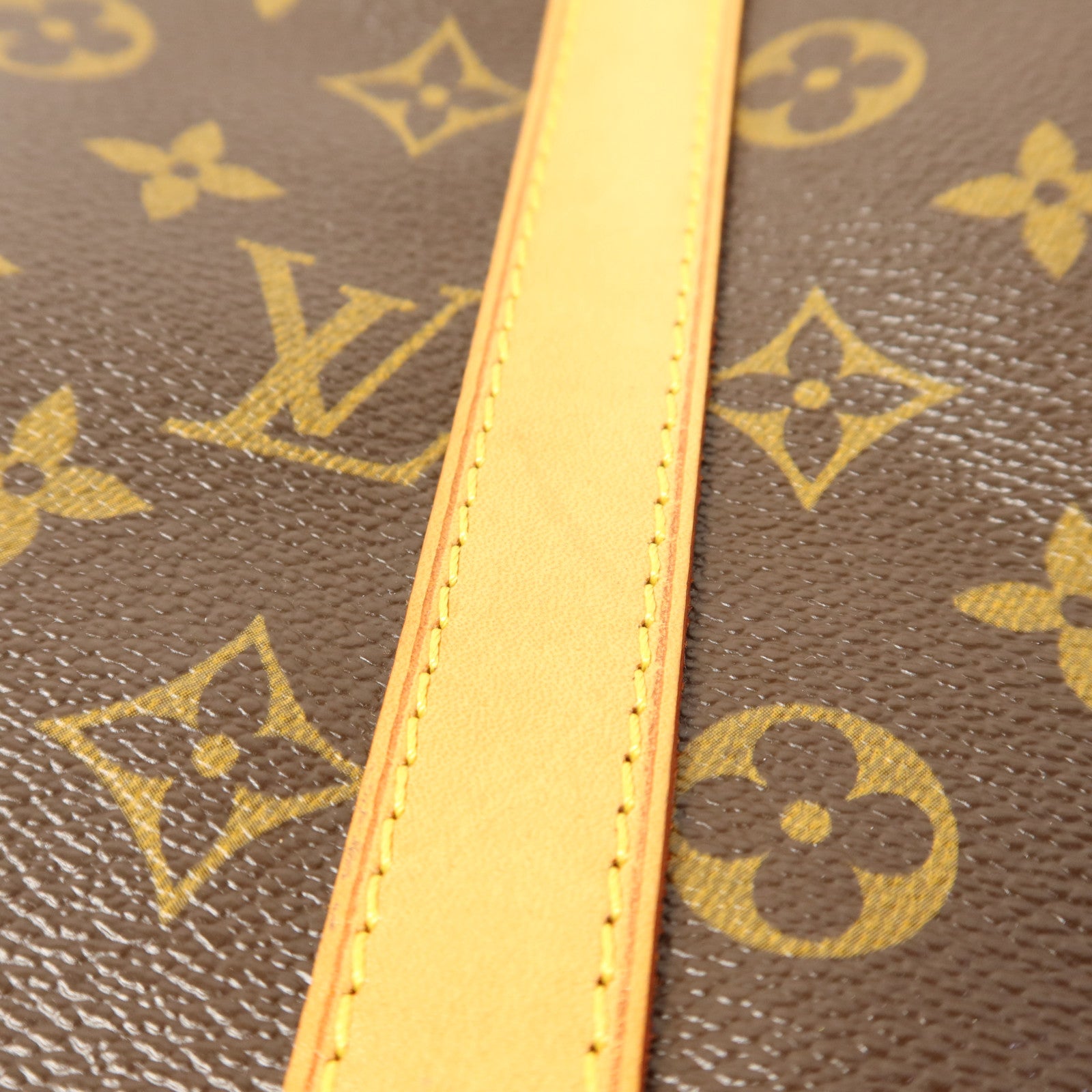 LOUIS VUITTON Monogram Porte Documents Voyage PM金扣手挽袋