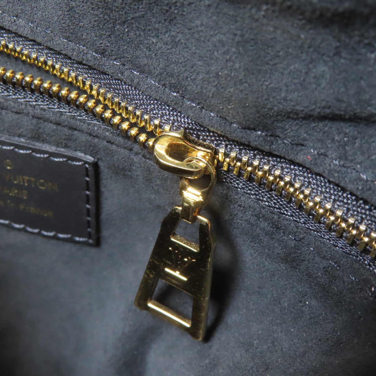 LOUIS VUITTON Monogram Empreinte Petit Malle金扣手挽肩背兩用袋黑色