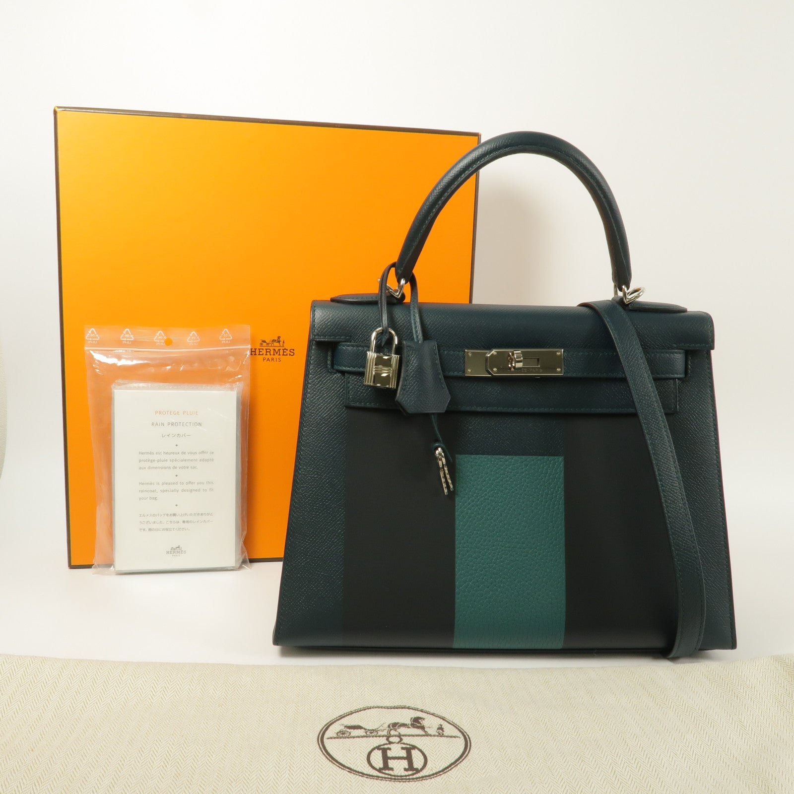HERMES Epsom皮革/Clemence皮革Kelly 28手挽肩背兩用袋Vert Cypres/Bleu Obscur/Malachite