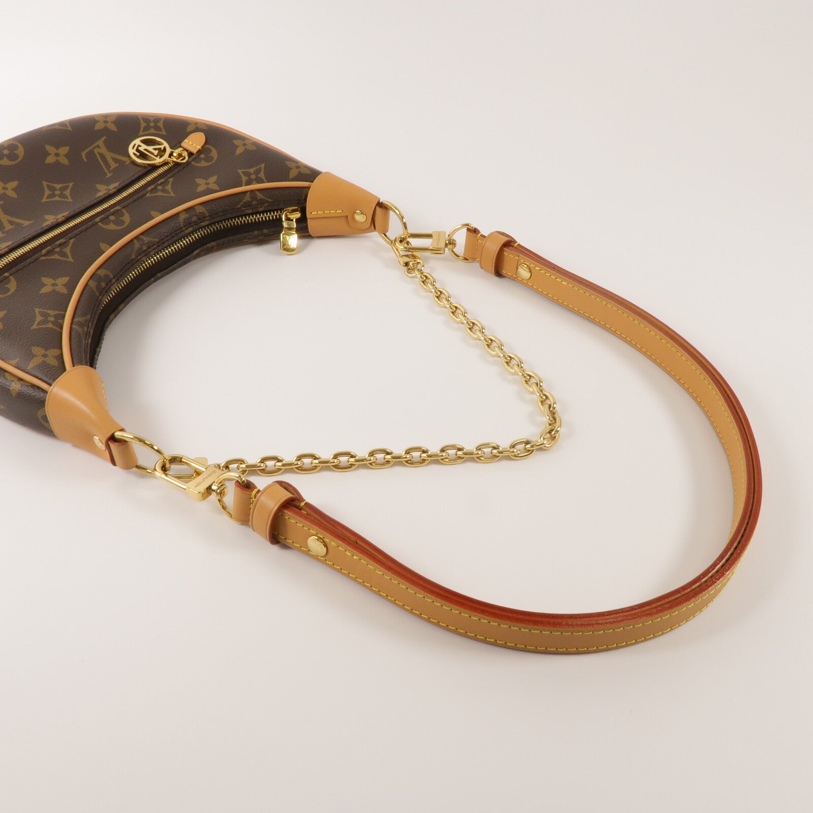 LOUIS VUITTON Monogram Loop肩背袋