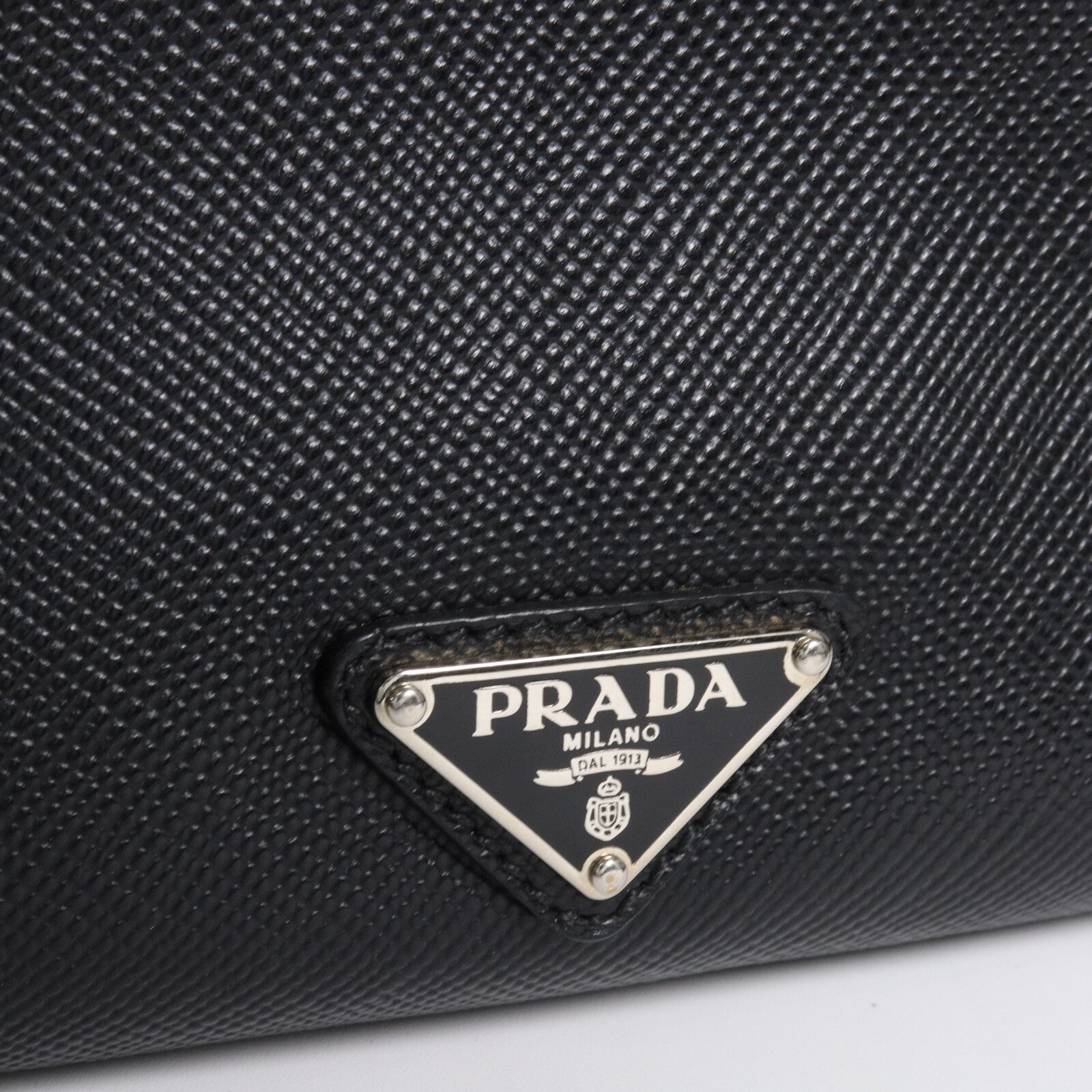PRADA Saffiano皮革Messenger Bag肩背袋