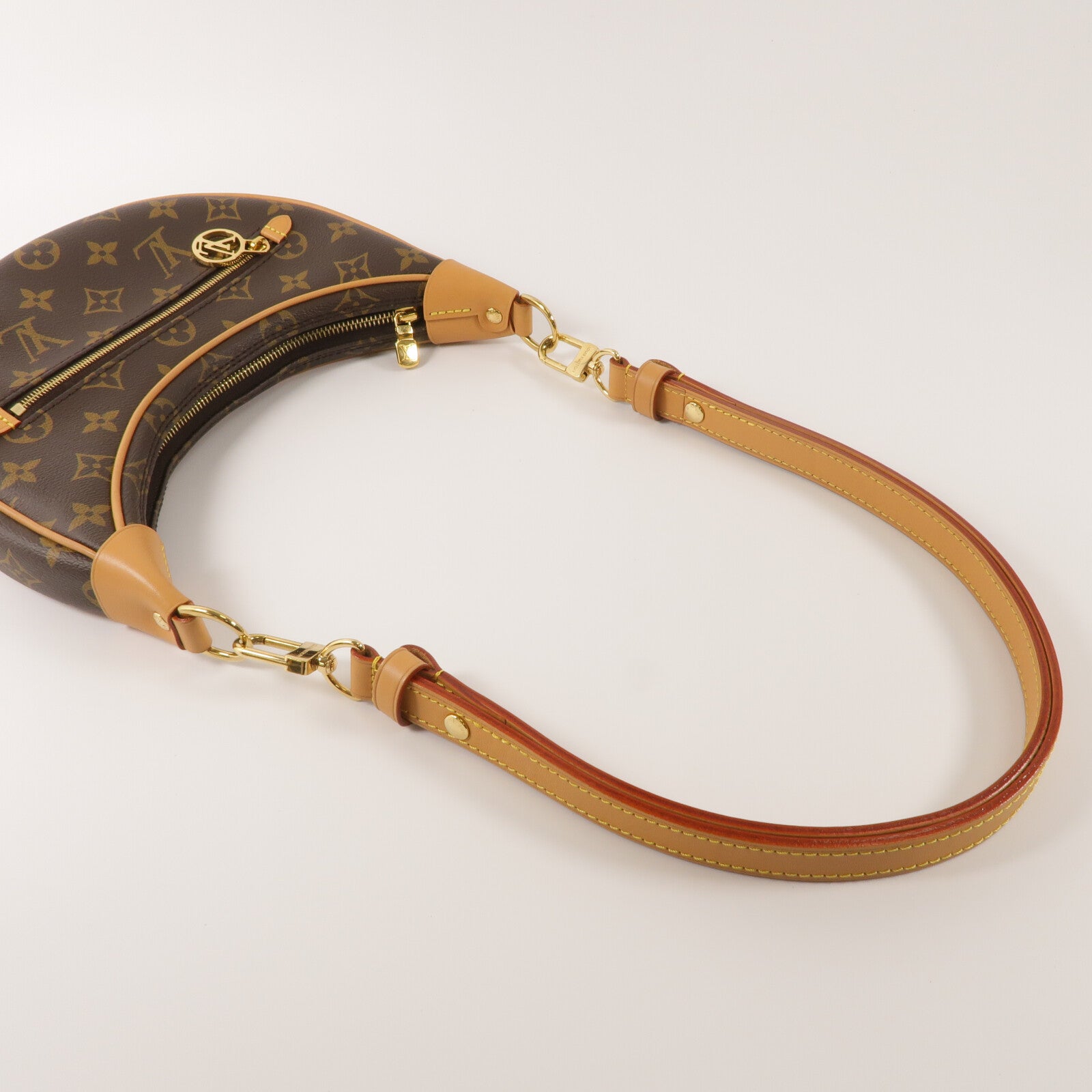 LOUIS VUITTON Monogram Loop肩背袋