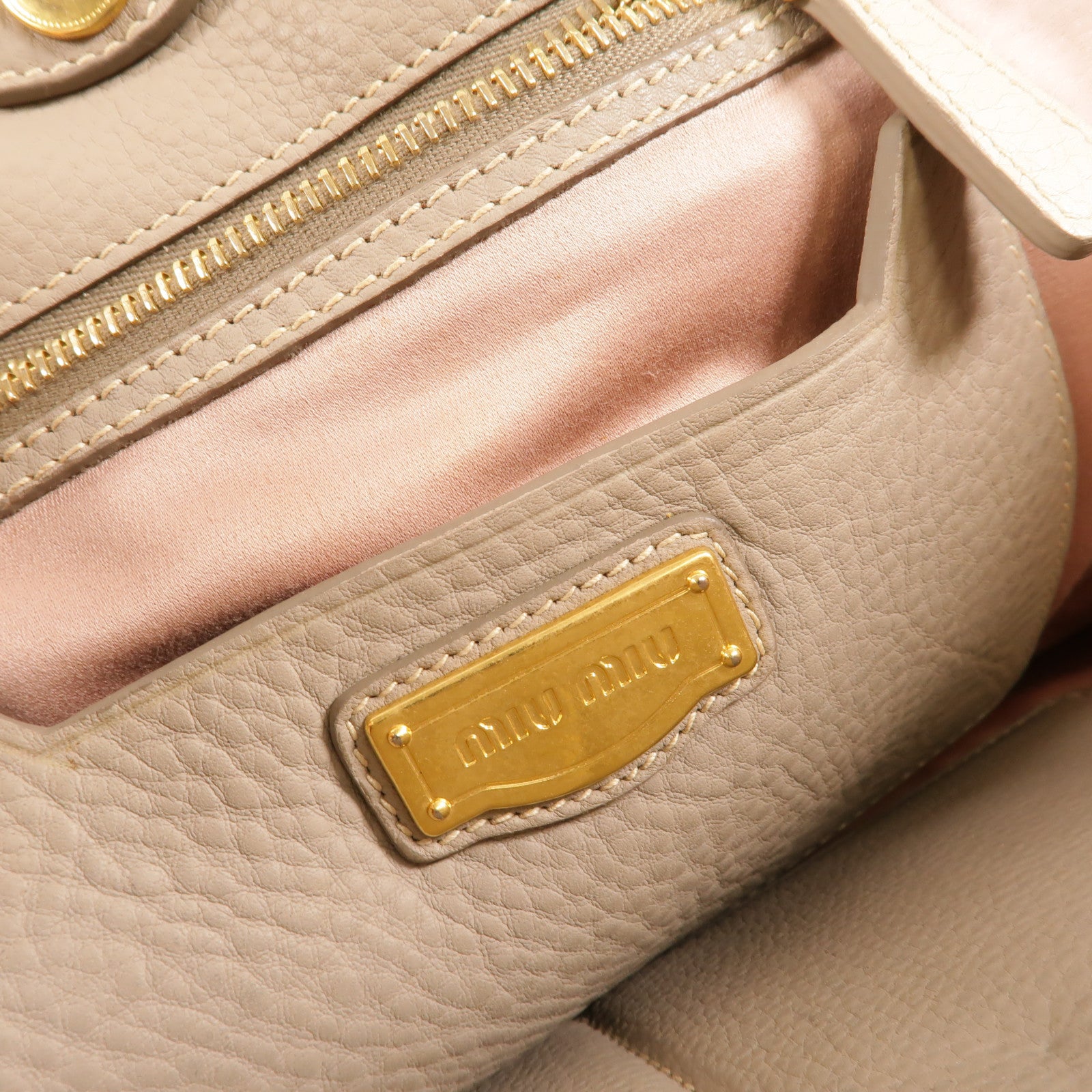 Miu Miu 牛皮皮革Hand Bag手挽袋