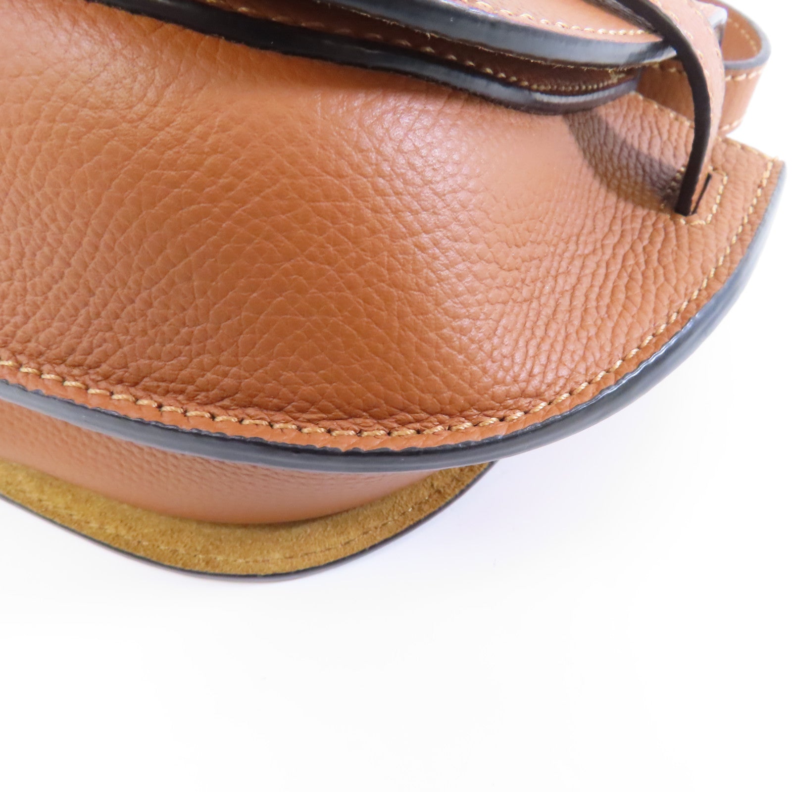 LOEWE 牛皮皮革Mini Gate金扣肩背袋棕色