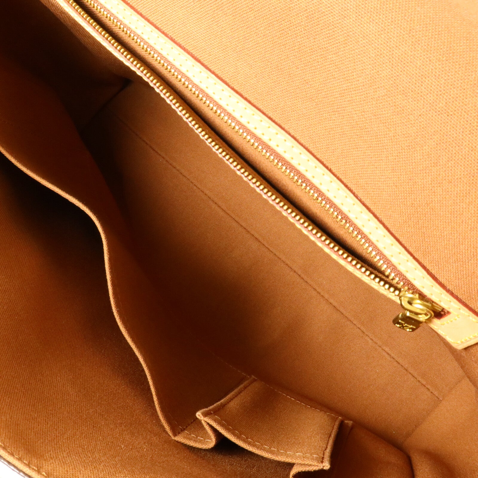 LOUIS VUITTON Monogram Abbesses肩背袋