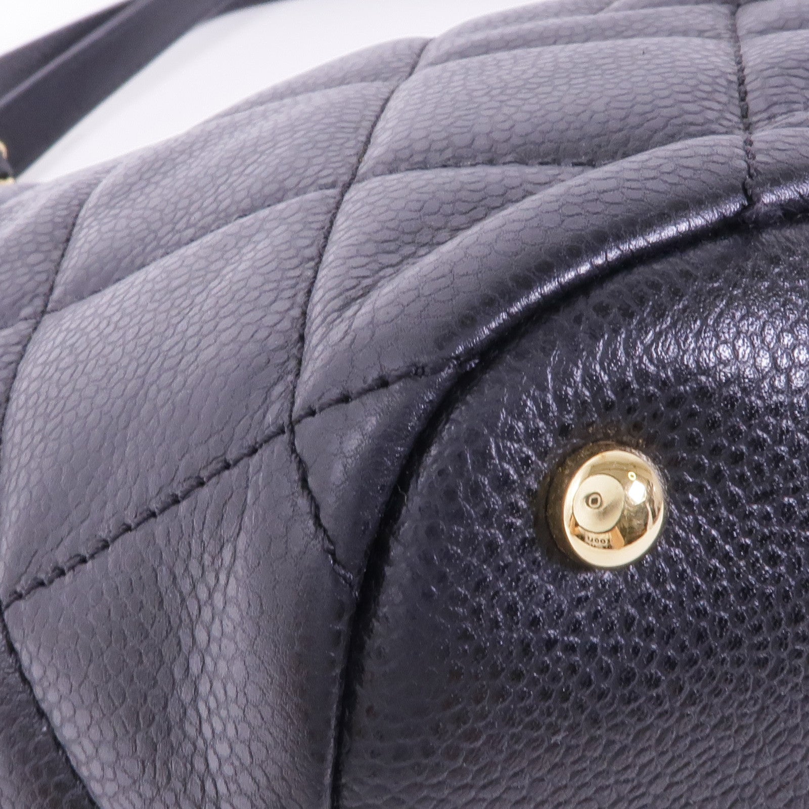 CHANEL 牛皮皮革Shoulder Bag金扣肩背袋