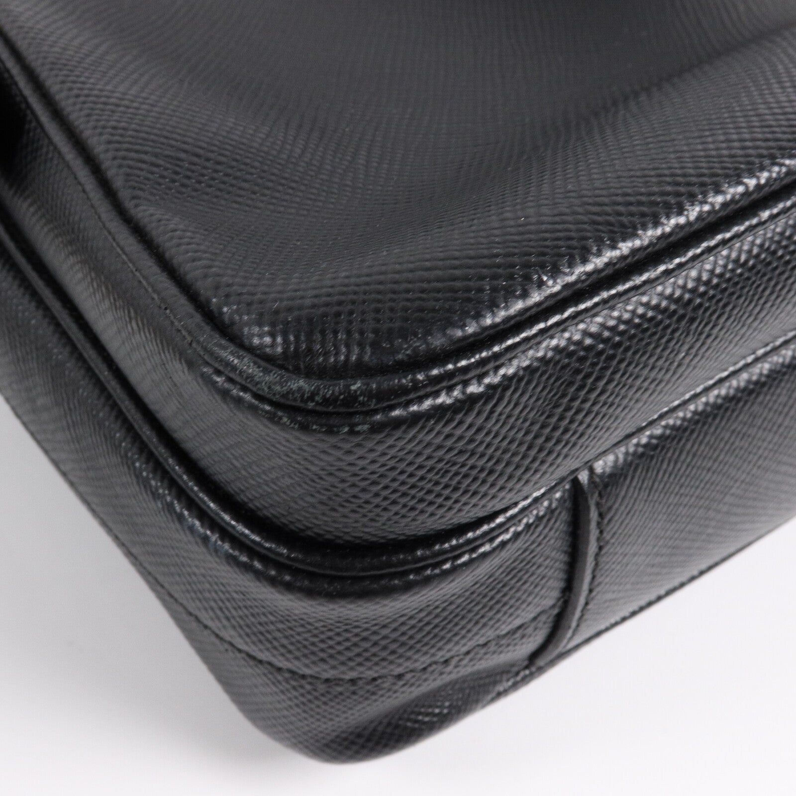 PRADA Saffiano皮革Messenger Bag肩背袋