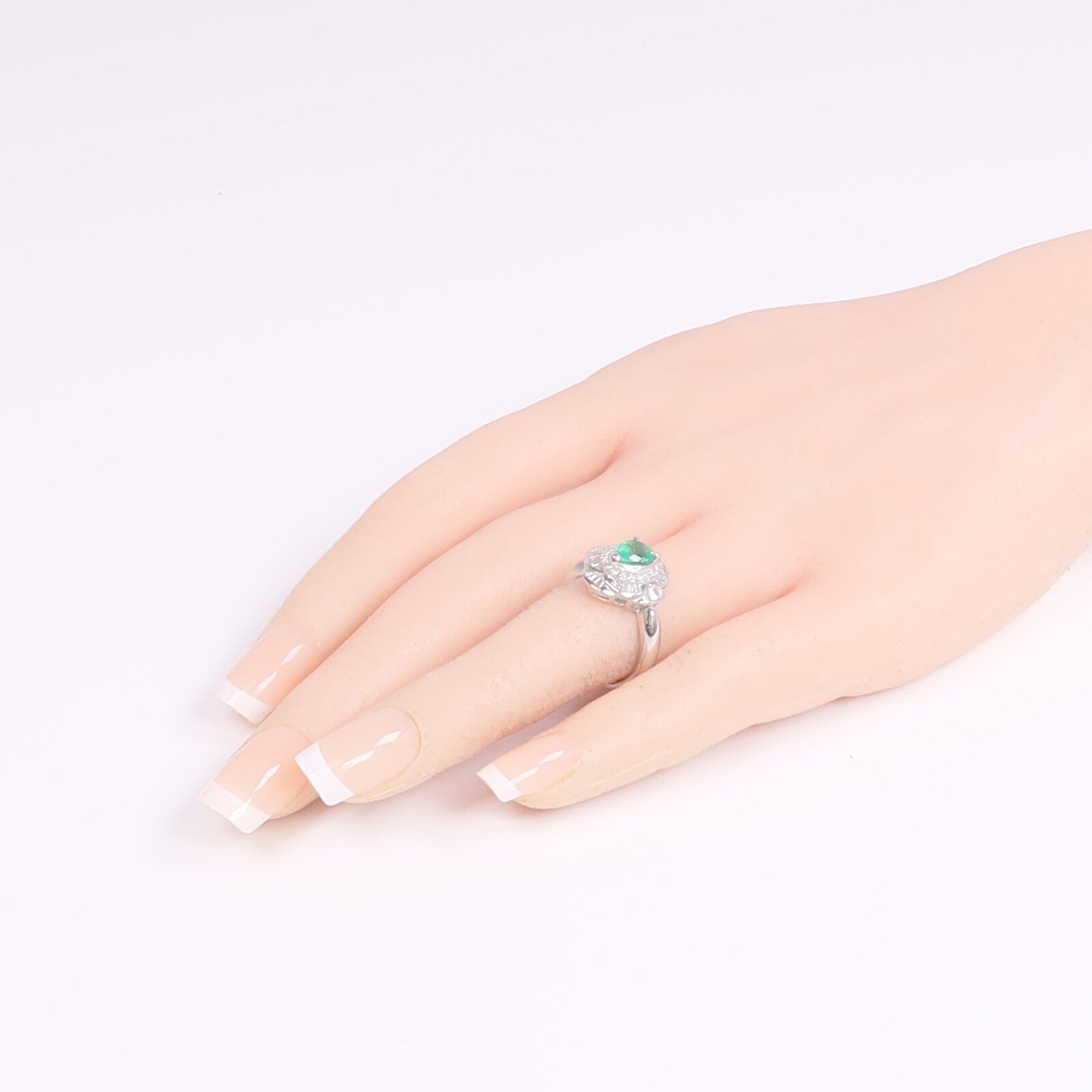 JEWELRY PT900鉑金Emerald Diamond Ring綠寶石/鑽石戒指US#6.25