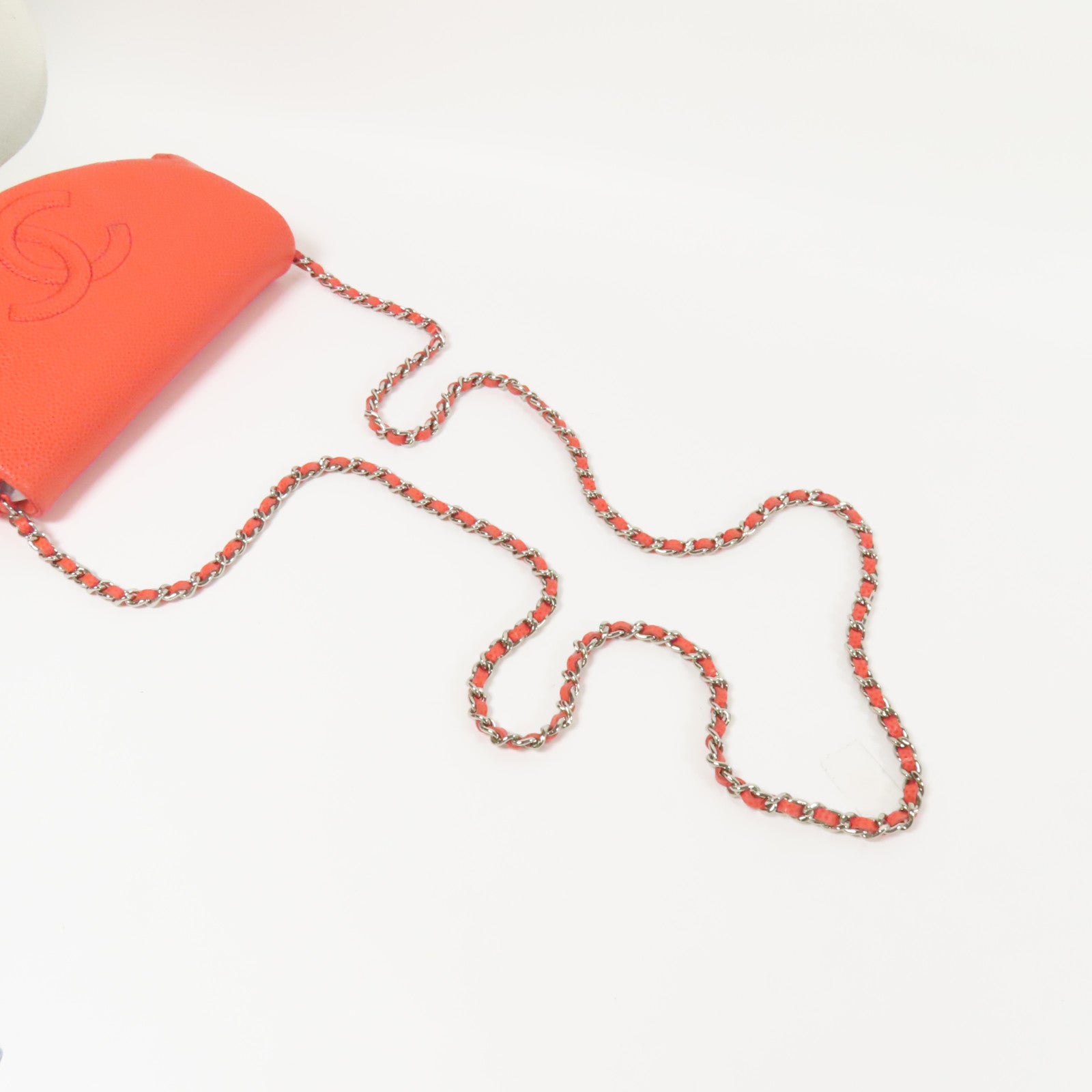 CHANEL 牛皮皮革Chain Wallet銀扣肩背袋