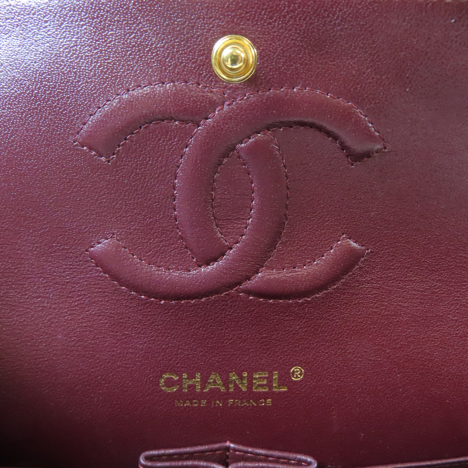 CHANEL 【激減優惠】菱格Caviar皮革Classic 25cm金扣鏈帶肩背袋黑色