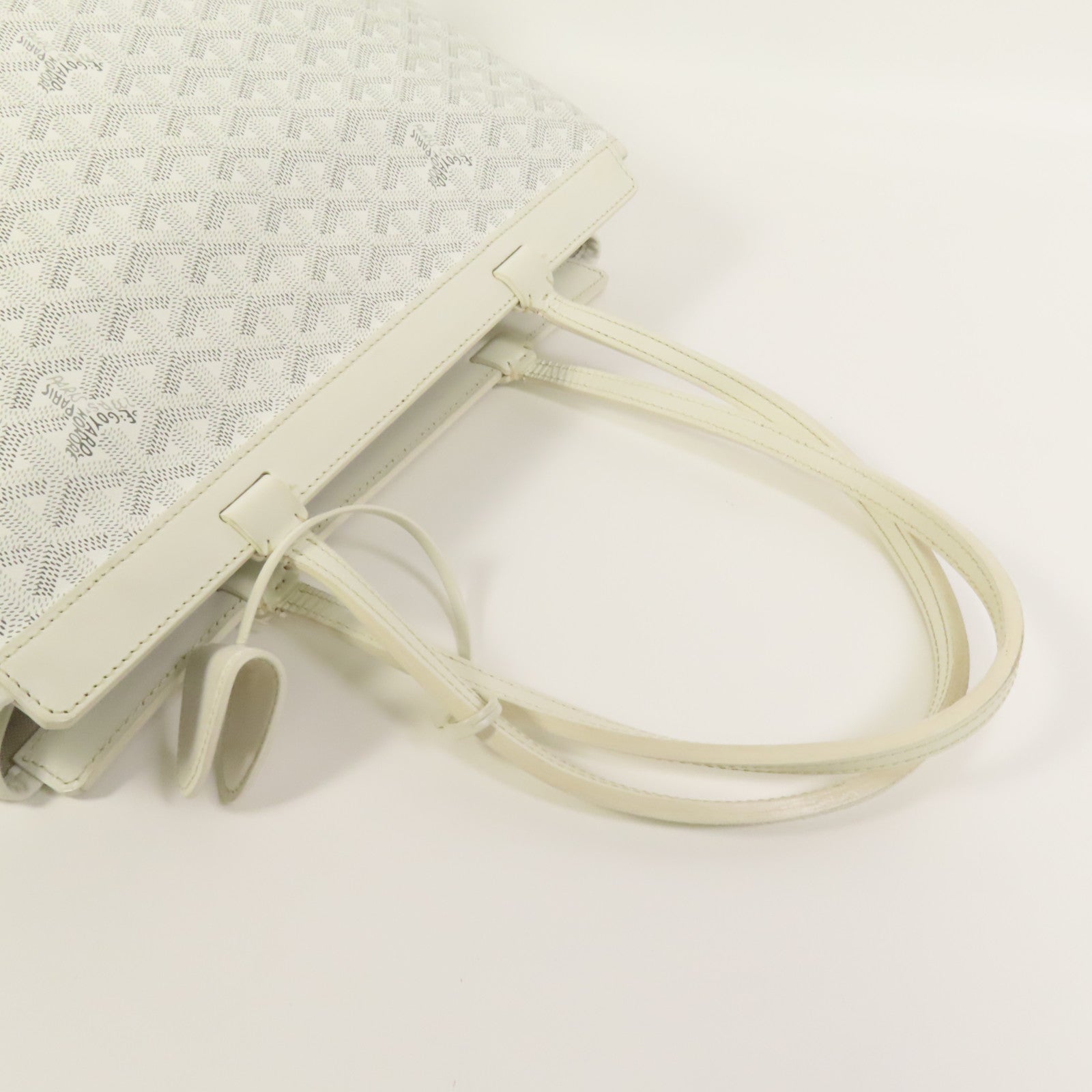 GOYARD 塗層帆布Bellechasse Biaude PM肩背袋