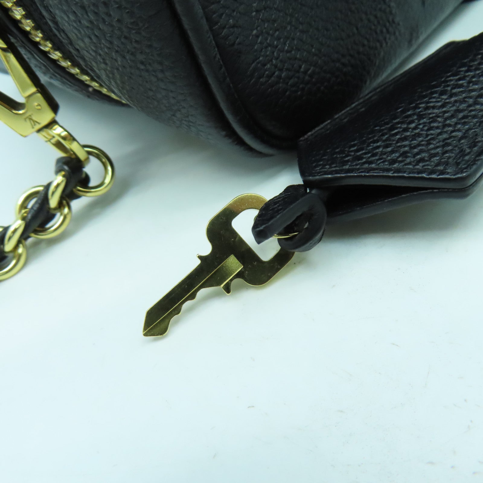 LOUIS VUITTON 【激減優惠】Monogram Empreinte Vanity PM金扣手挽肩背兩用袋黑色