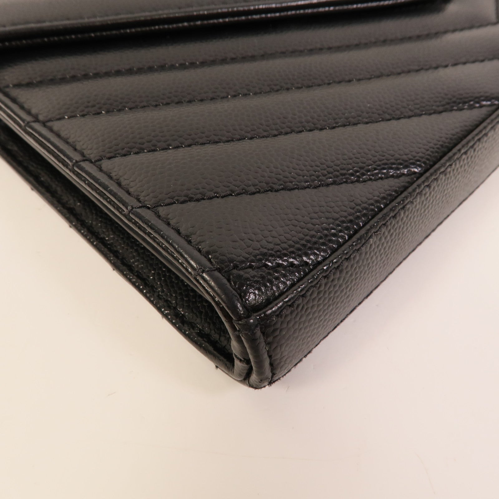SAINT LAURENT 牛皮皮革Cassandre Envelope鏈帶肩背袋
