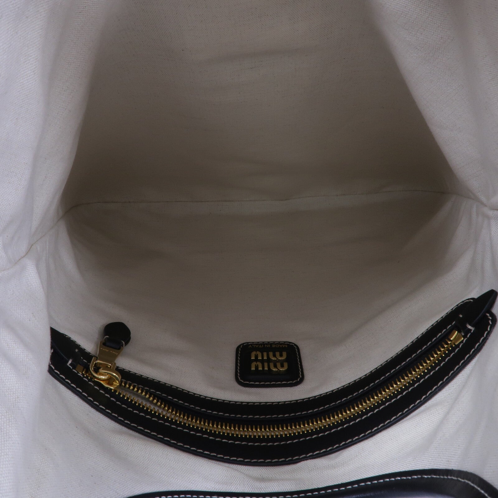 Miu Miu 牛皮皮革Ivy Tote肩背袋