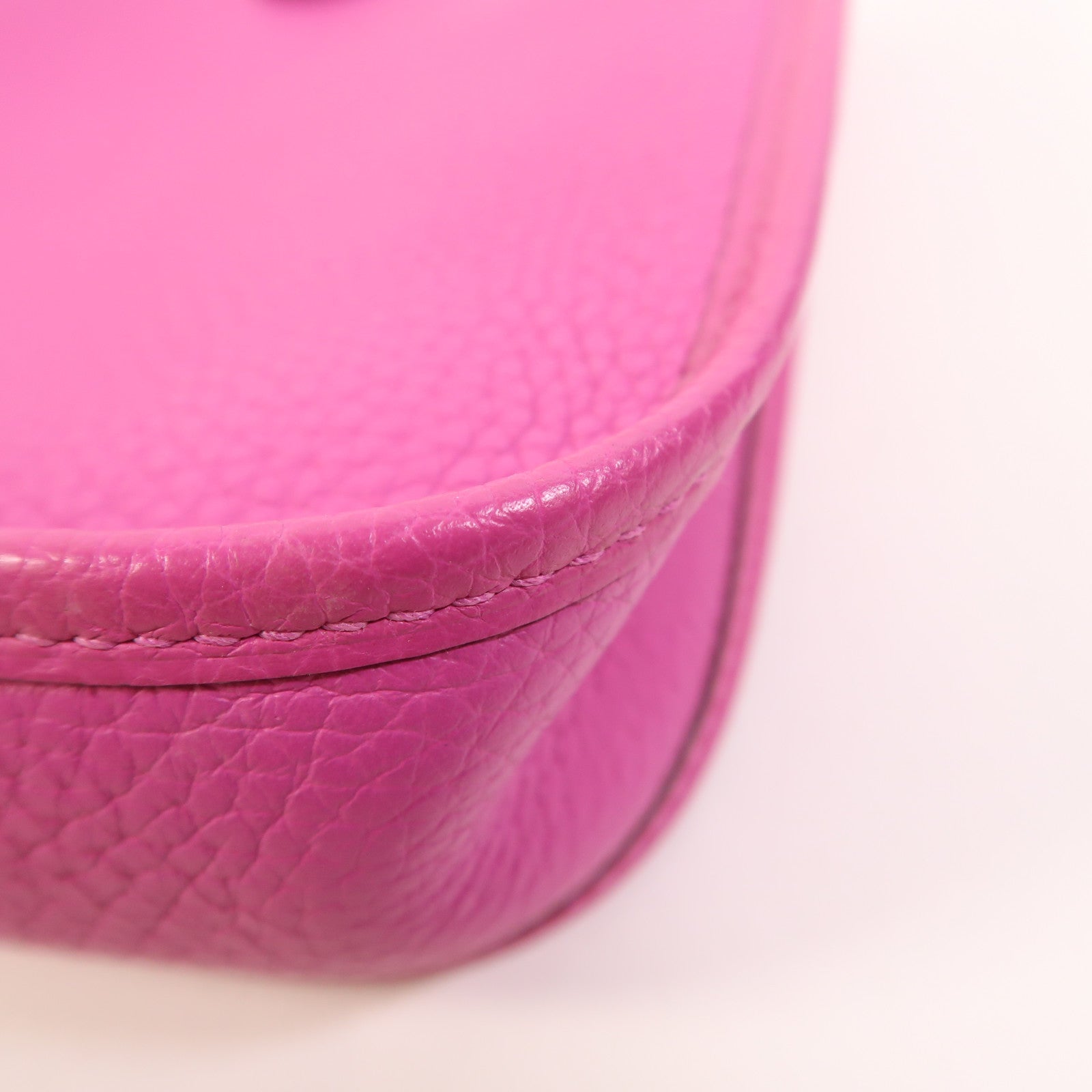 HERMES Clemence皮革Evelyne TPM銀扣肩背袋Magnolia