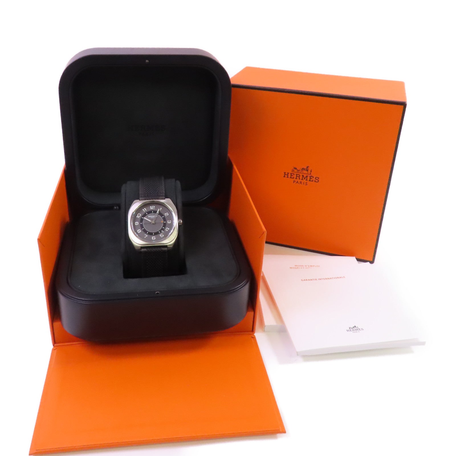 HERMES HO8 Watch鈦金屬/皮帶自動機芯手錶灰色