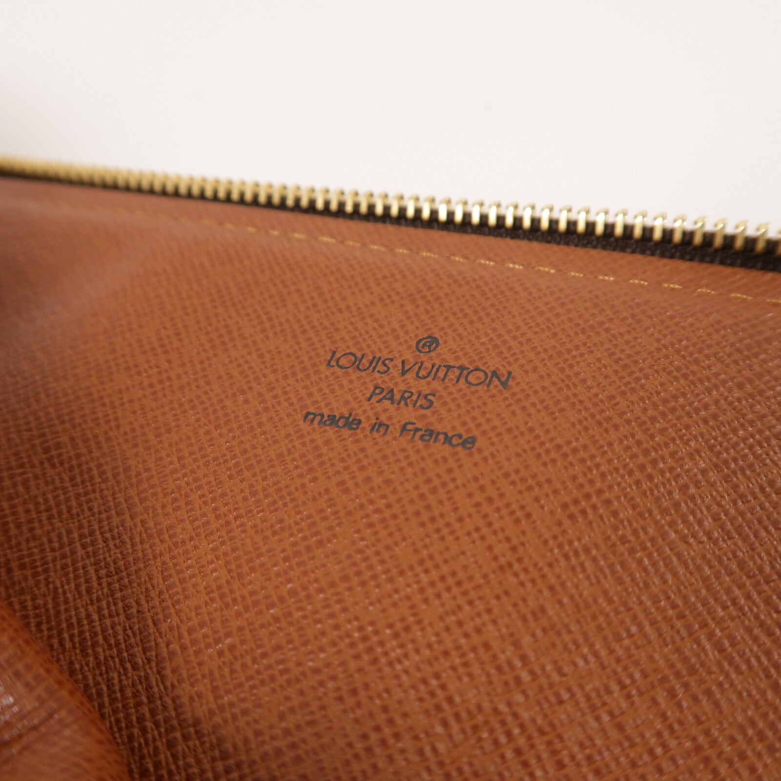LOUIS VUITTON Monogram Poche Document Briefase手拿包