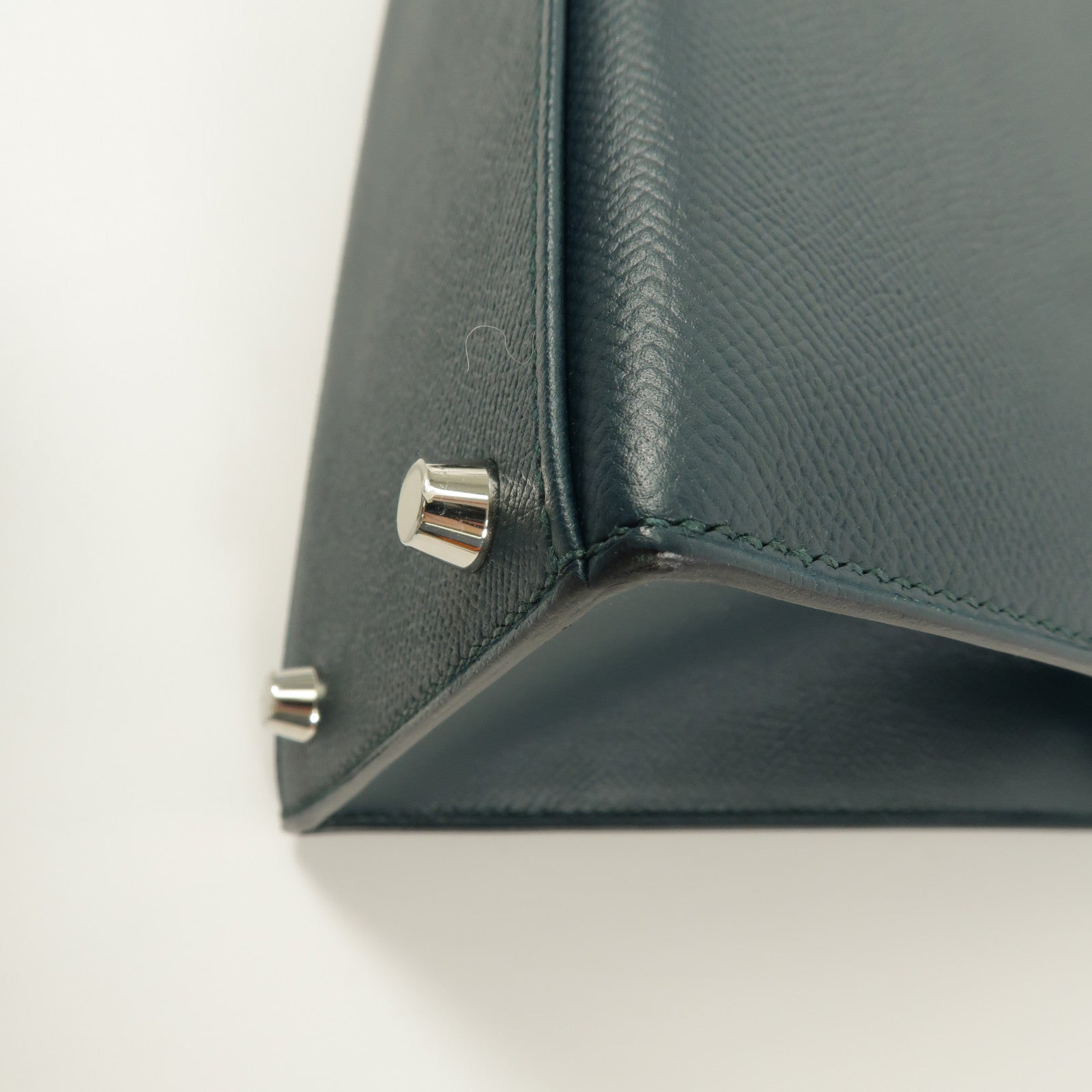 HERMES Epsom皮革/Clemence皮革Kelly 28手挽肩背兩用袋Vert Cypres/Bleu Obscur/Malachite