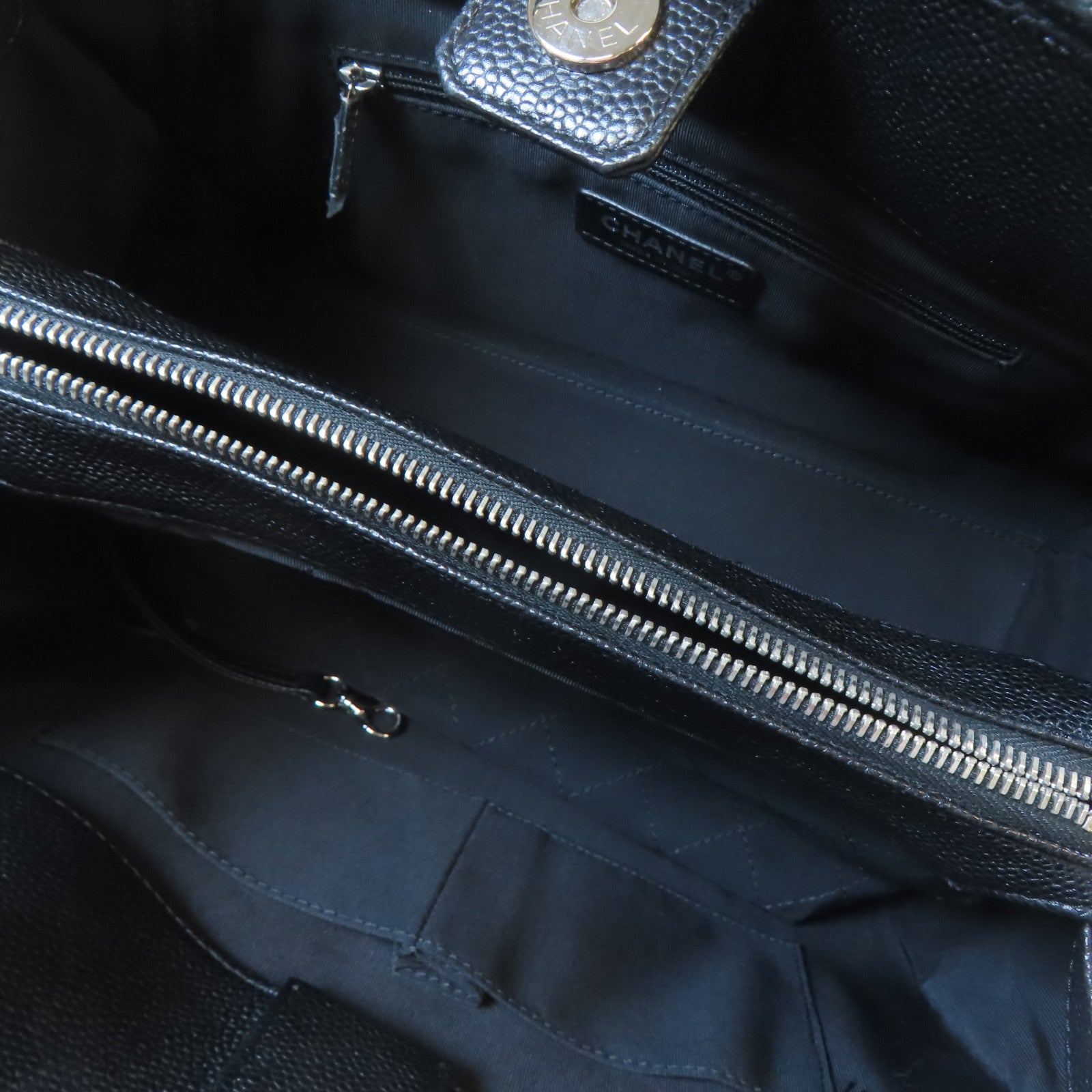 CHANEL 菱格Caviar皮革2 Way Chain Shoulder Bag銀扣手挽肩背兩用袋黑色