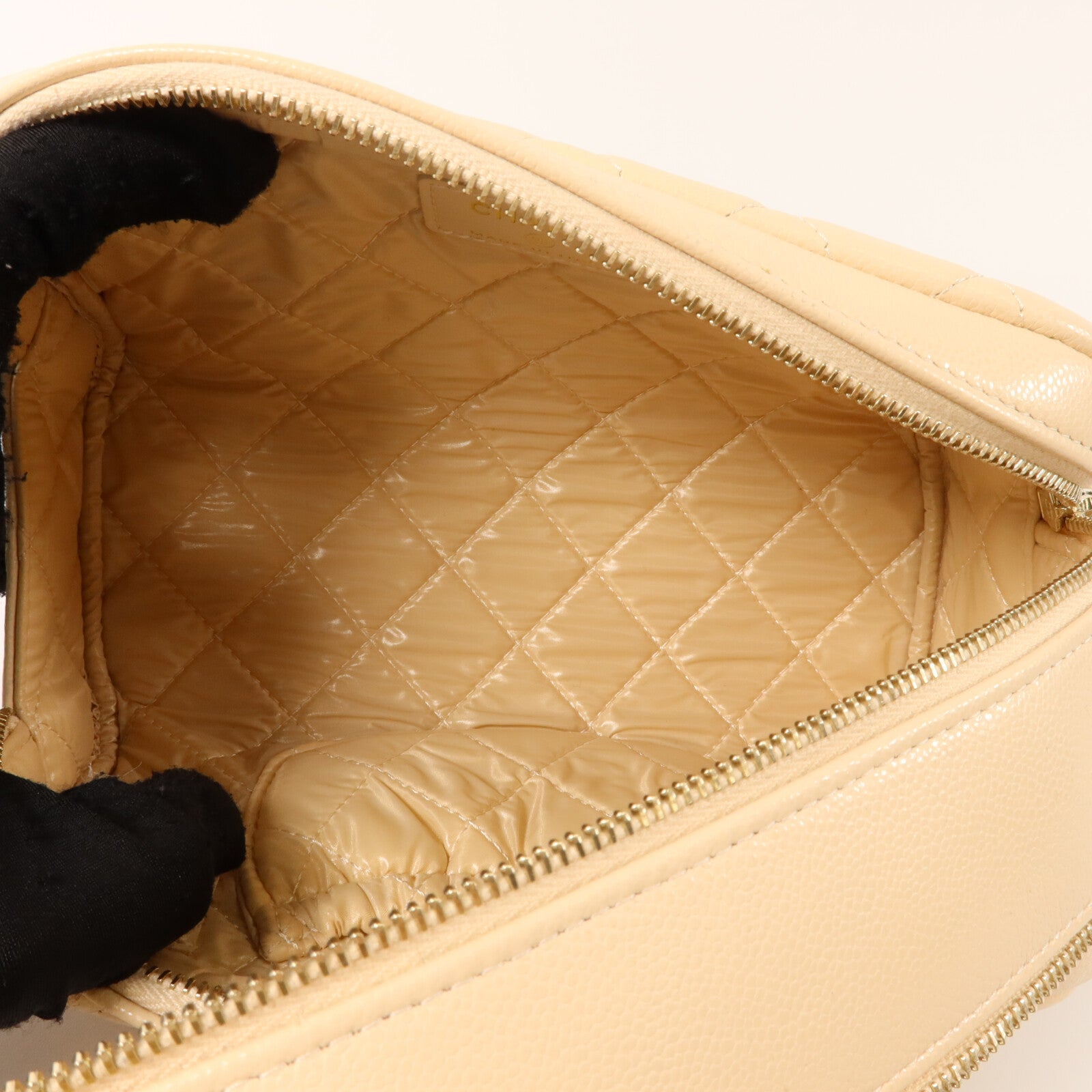 CHANEL 牛皮皮革Classic Cosmetic Case小袋