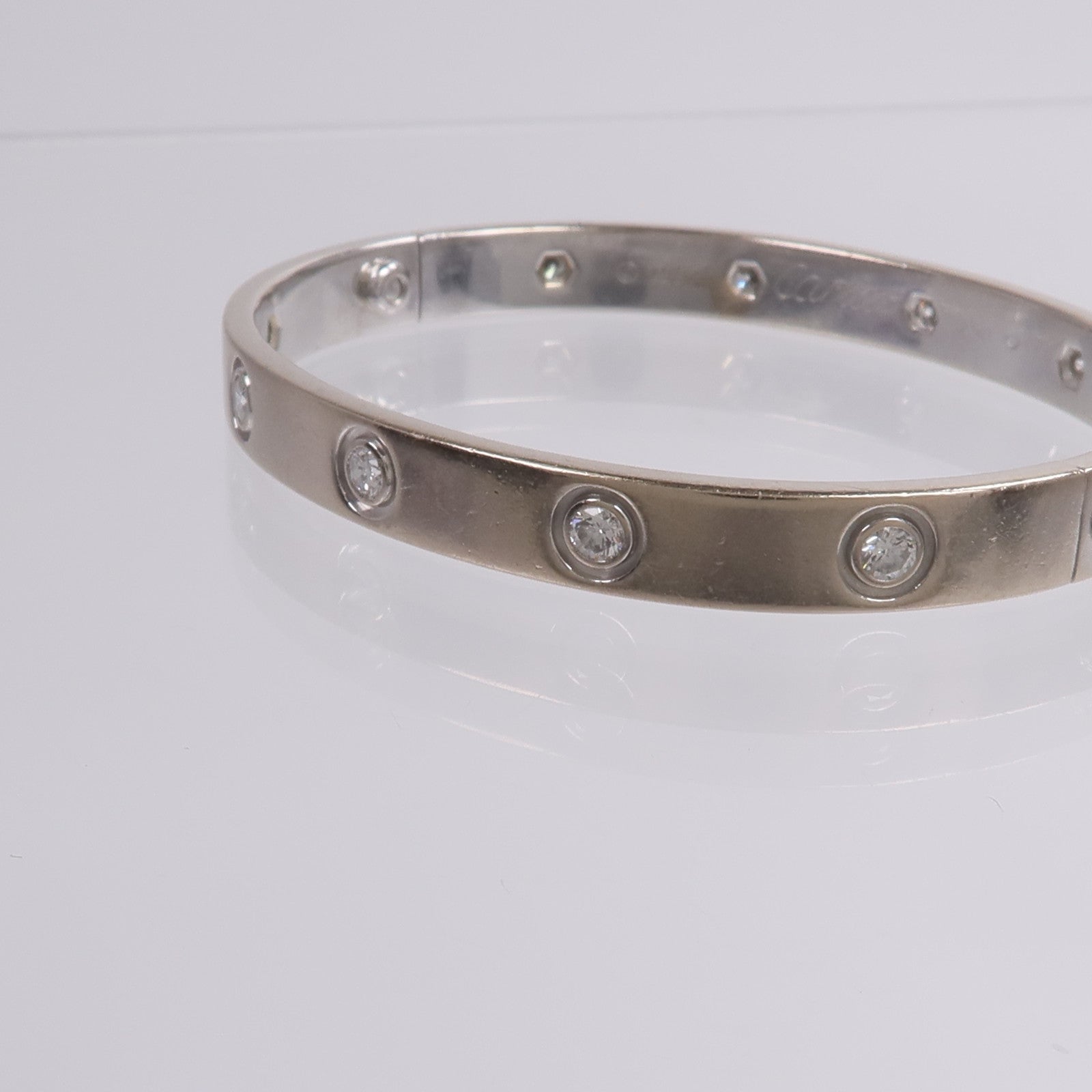 CARTIER 18K白金Love Bracelet 10 Diamonds鑽石手鐲
