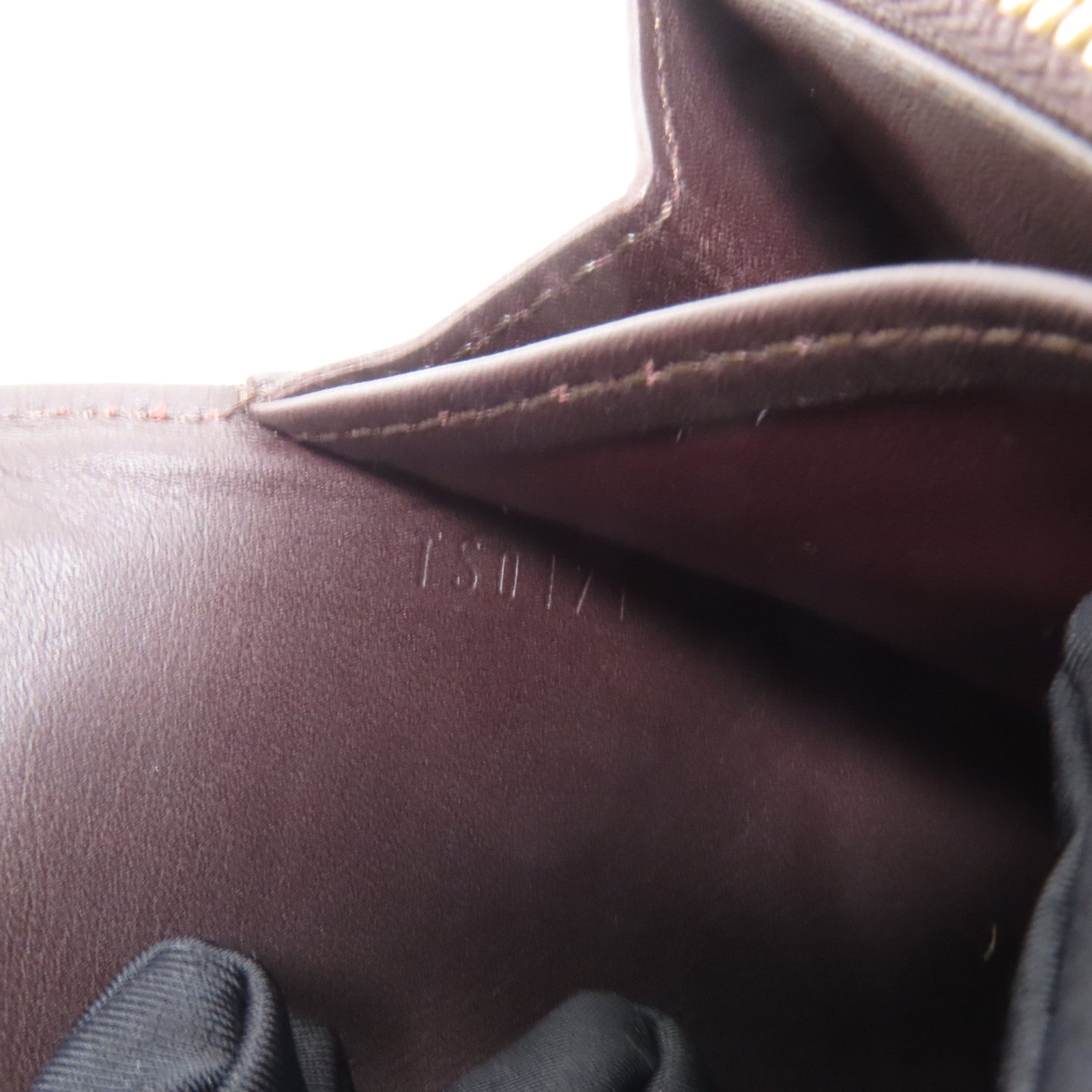 LOUIS VUITTON Monogram Vernis Sarah Wallet金扣長錢包