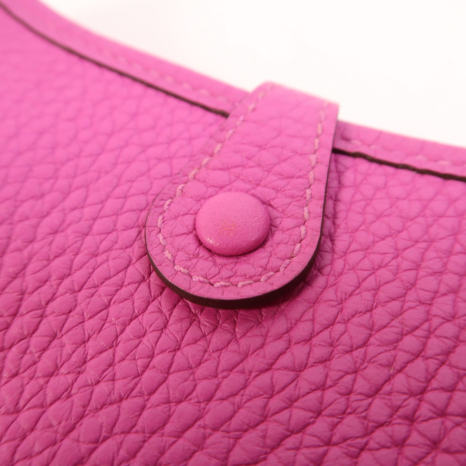 HERMES Clemence皮革Evelyne TPM銀扣肩背袋Magnolia