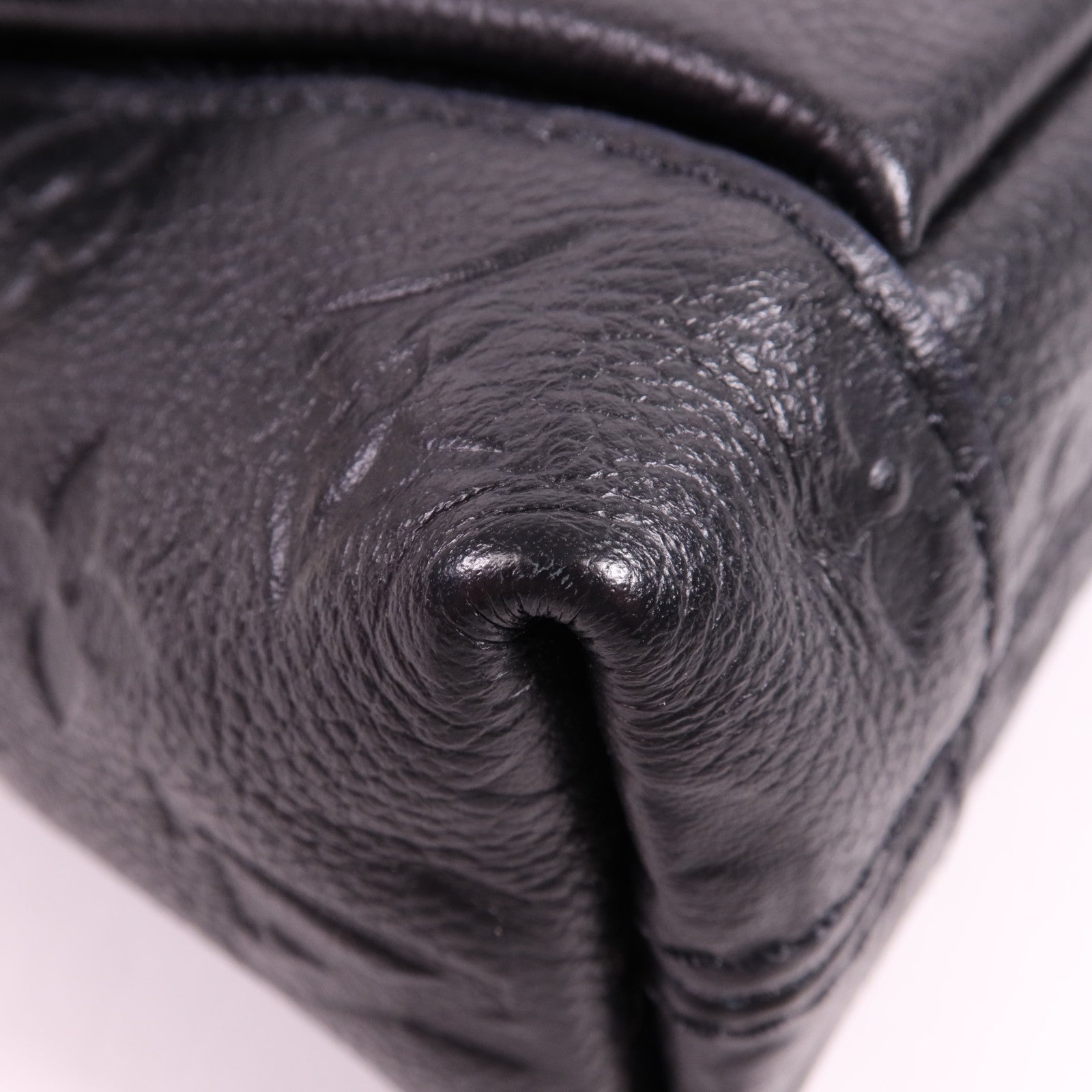 LOUIS VUITTON Monogram Empreinte Blanche BB金扣手挽肩背兩用袋