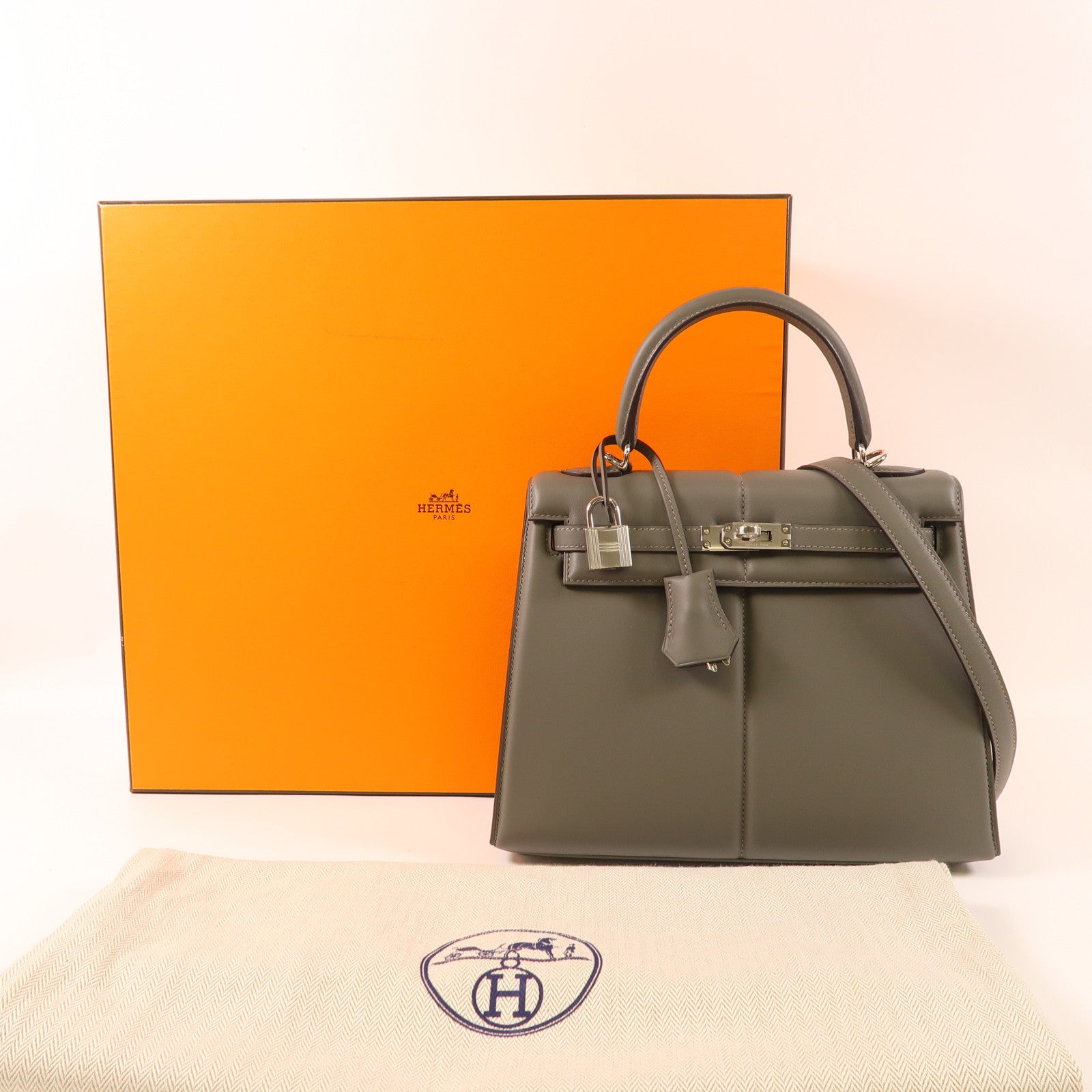 HERMES Swift皮革Kelly 25銀扣手挽肩背兩用袋Gris Meyer