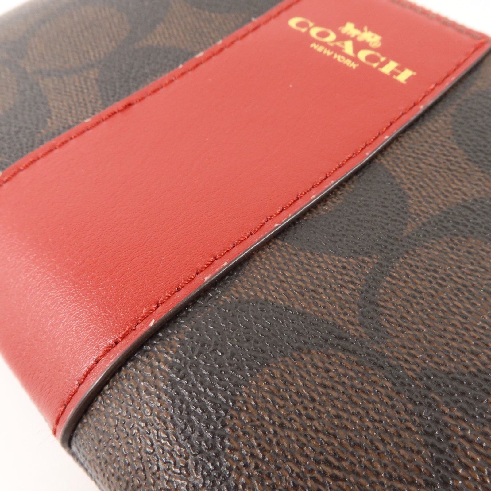 COACH 塗層帆布Pouch小袋