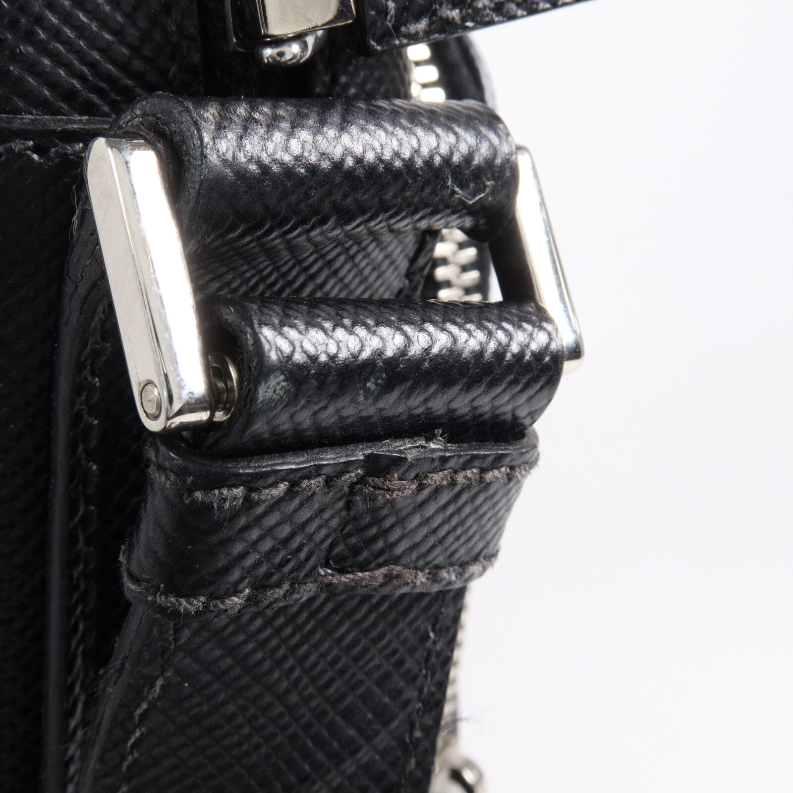 PRADA Saffiano皮革Messenger Bag肩背袋