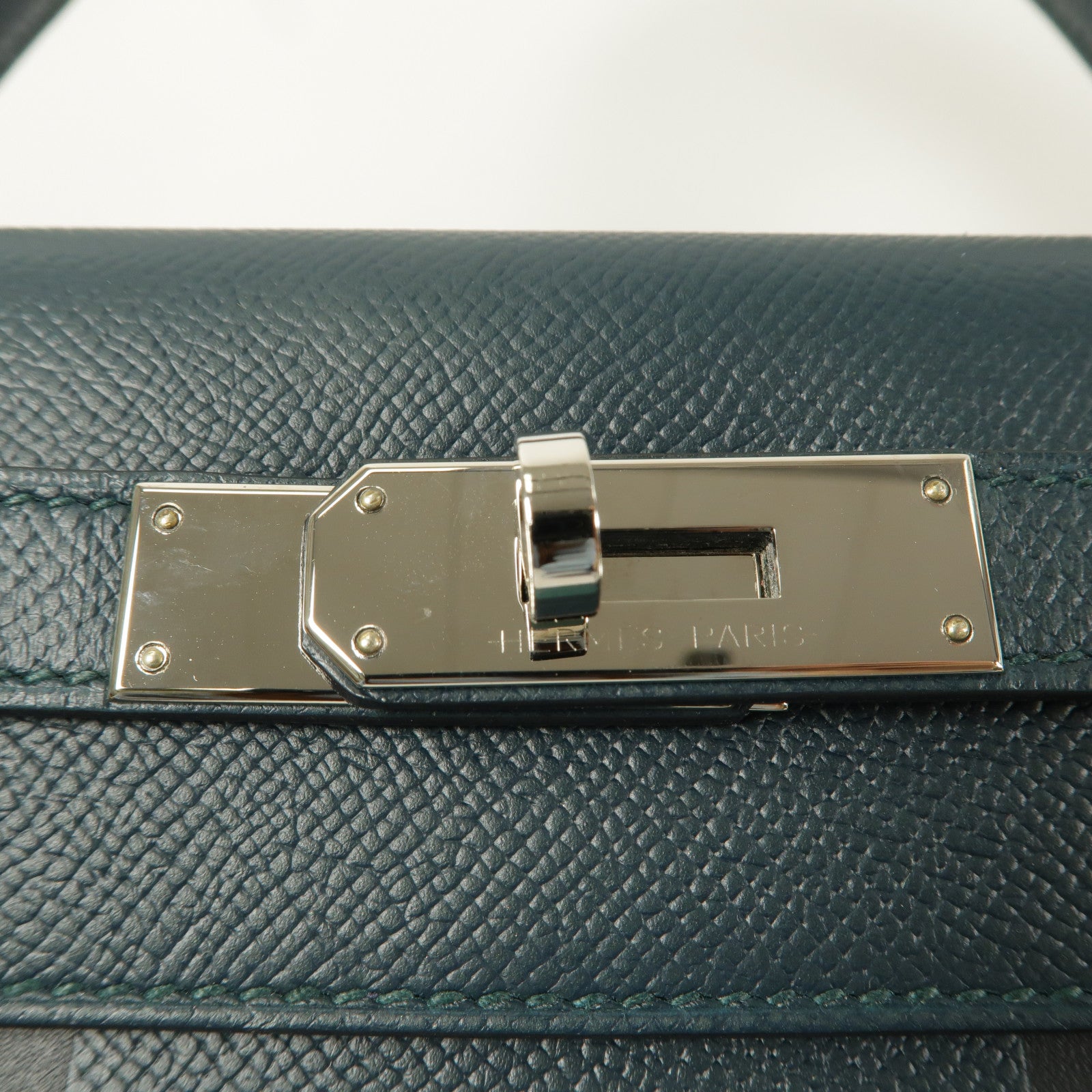 HERMES Epsom皮革/Clemence皮革Kelly 28手挽肩背兩用袋Vert Cypres/Bleu Obscur/Malachite
