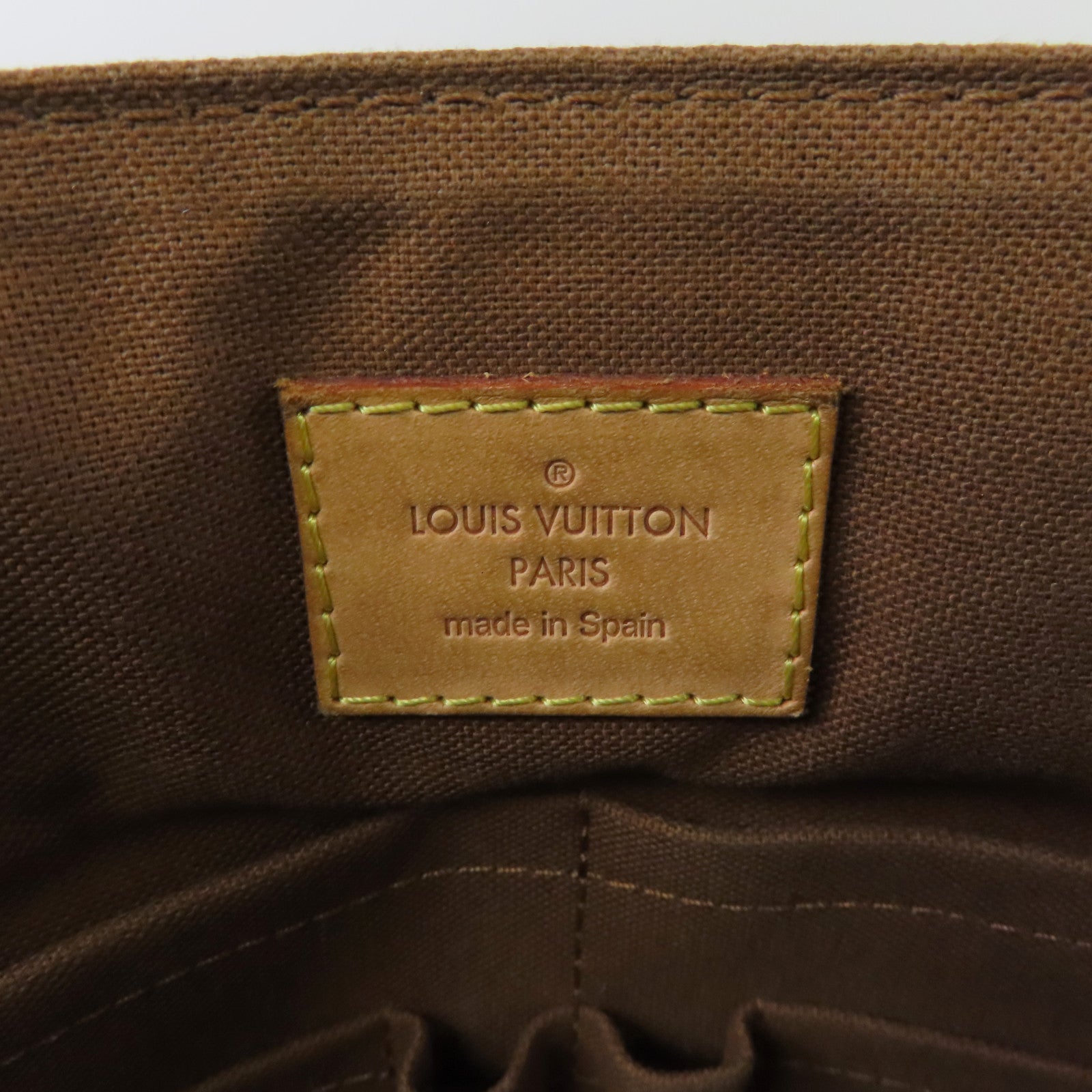 LOUIS VUITTON Monogram Beaubourg MM金扣肩背袋啡色