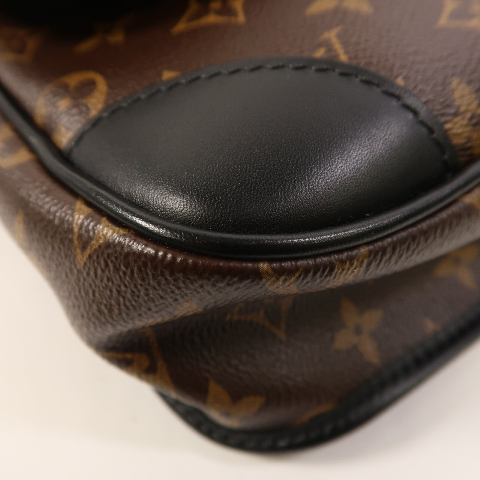 LOUIS VUITTON Monogram Archy MM肩背袋