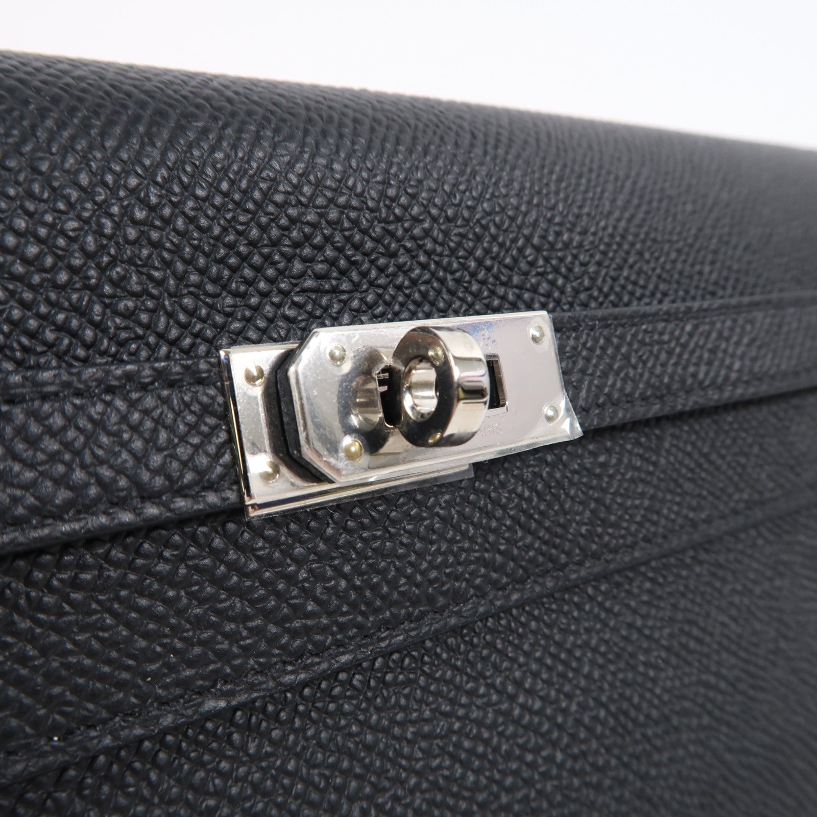 HERMES Epsom皮革Kelly To Go銀扣肩背袋Noir黑色