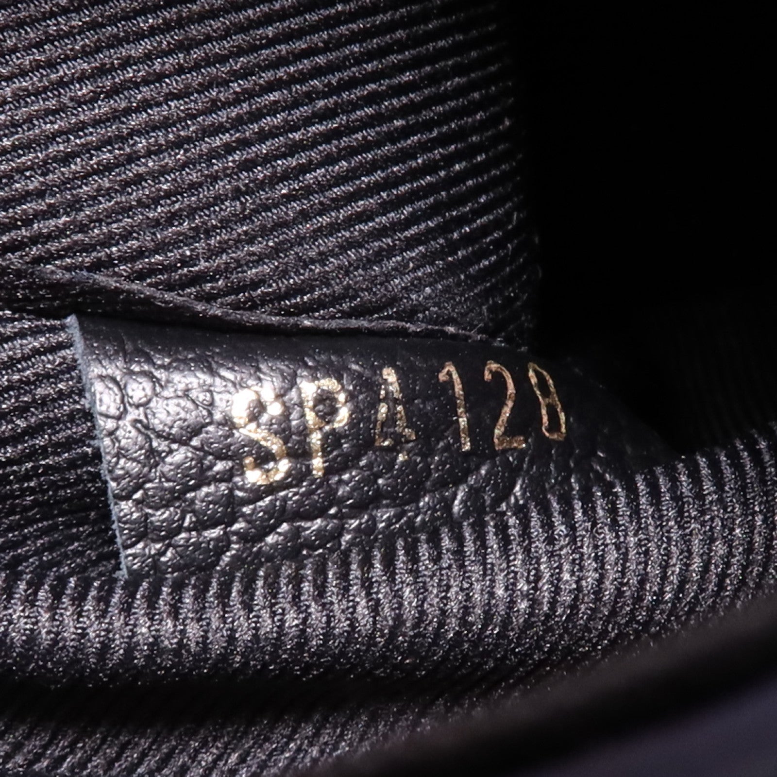 LOUIS VUITTON Monogram Empreinte Blanche BB金扣手挽肩背兩用袋