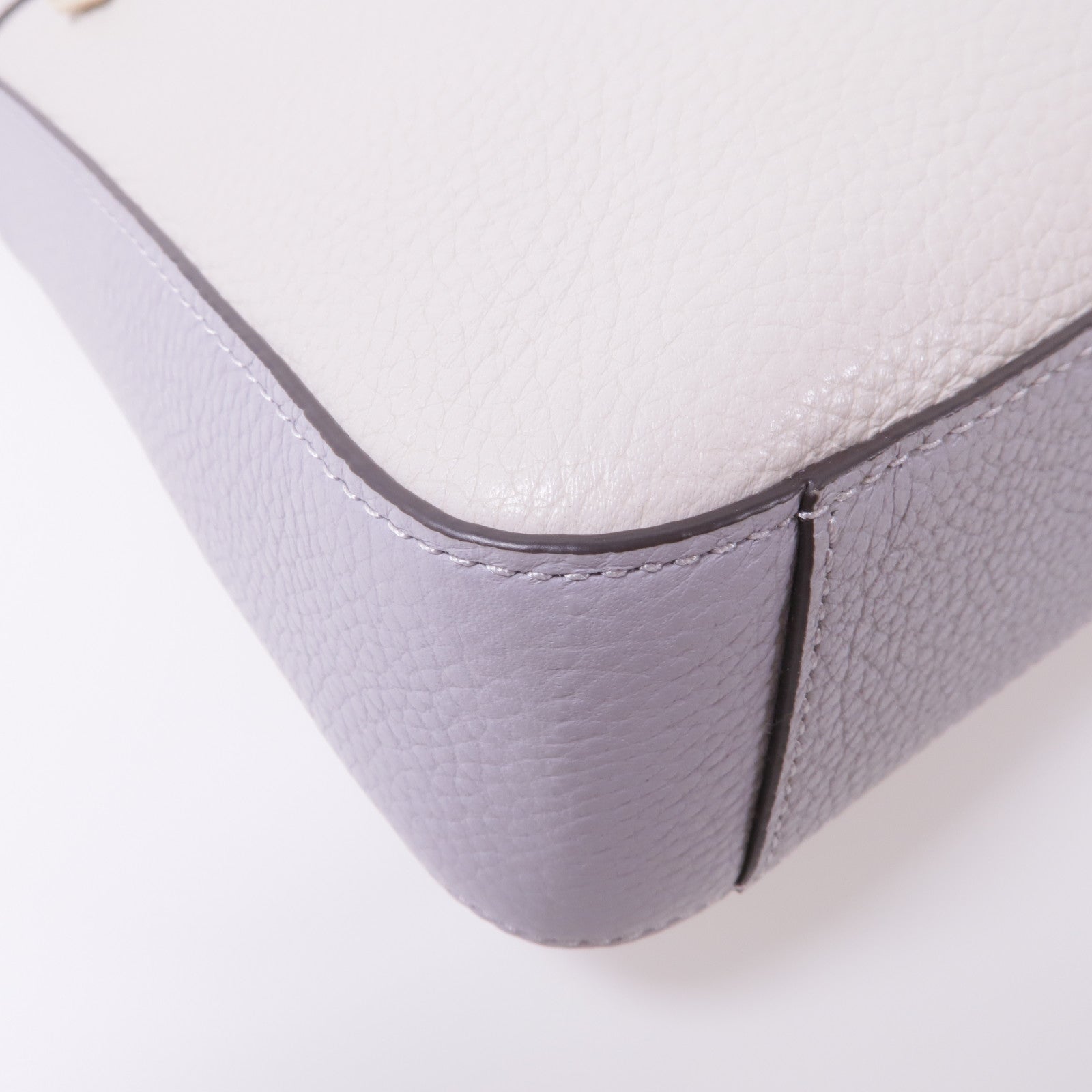 Kate Spade 牛皮皮革Lena Swingpack金扣肩背袋