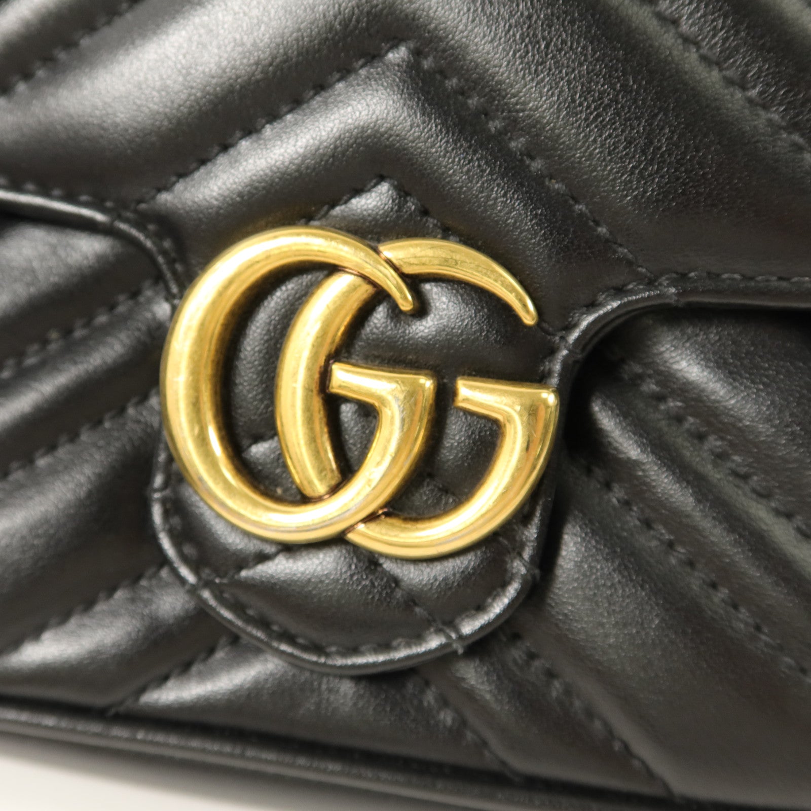 GUCCI 牛皮皮革GG Marmont鏈帶肩背袋